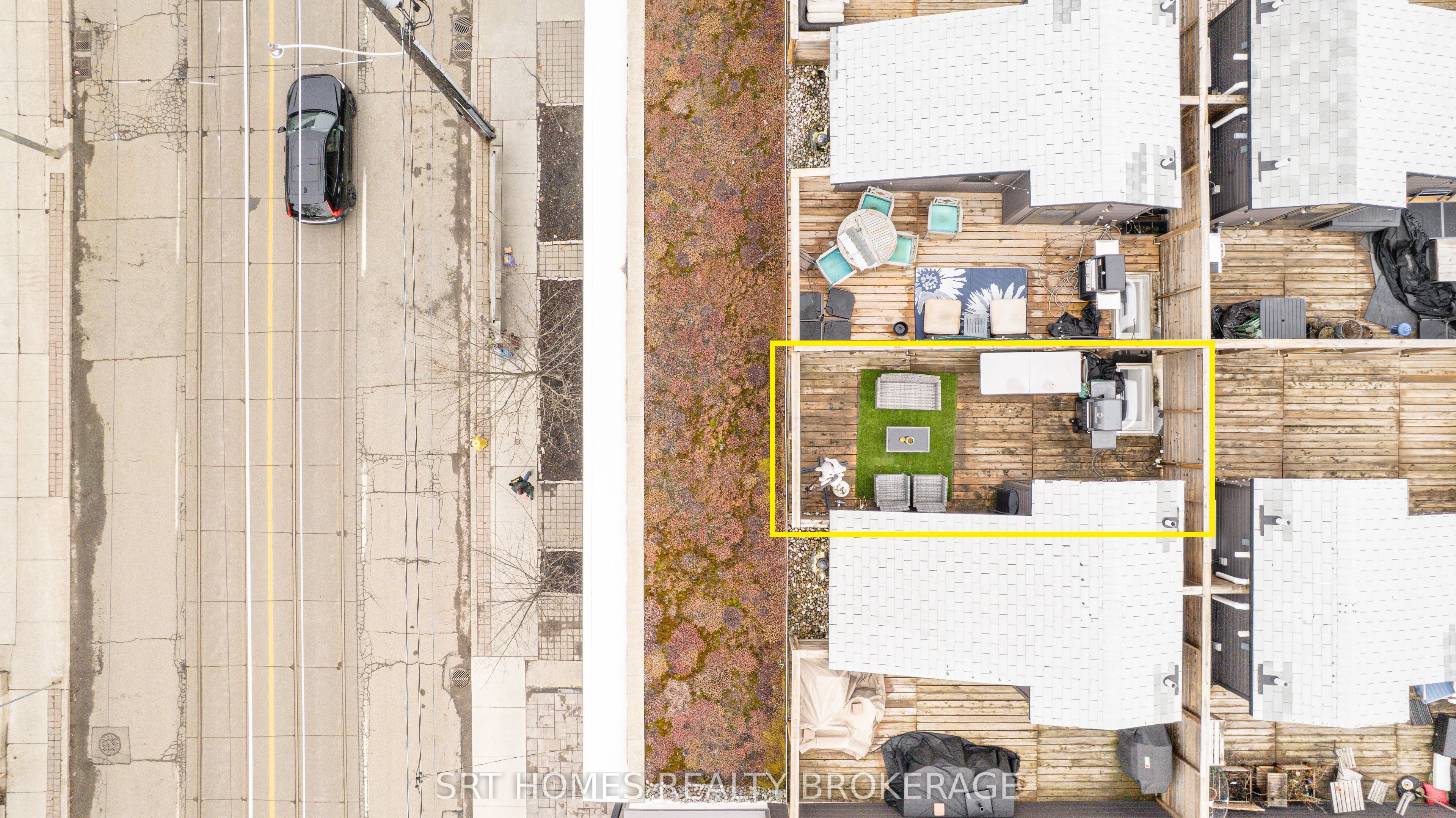 1321 Gerrard Street E 3 Property Photo 31