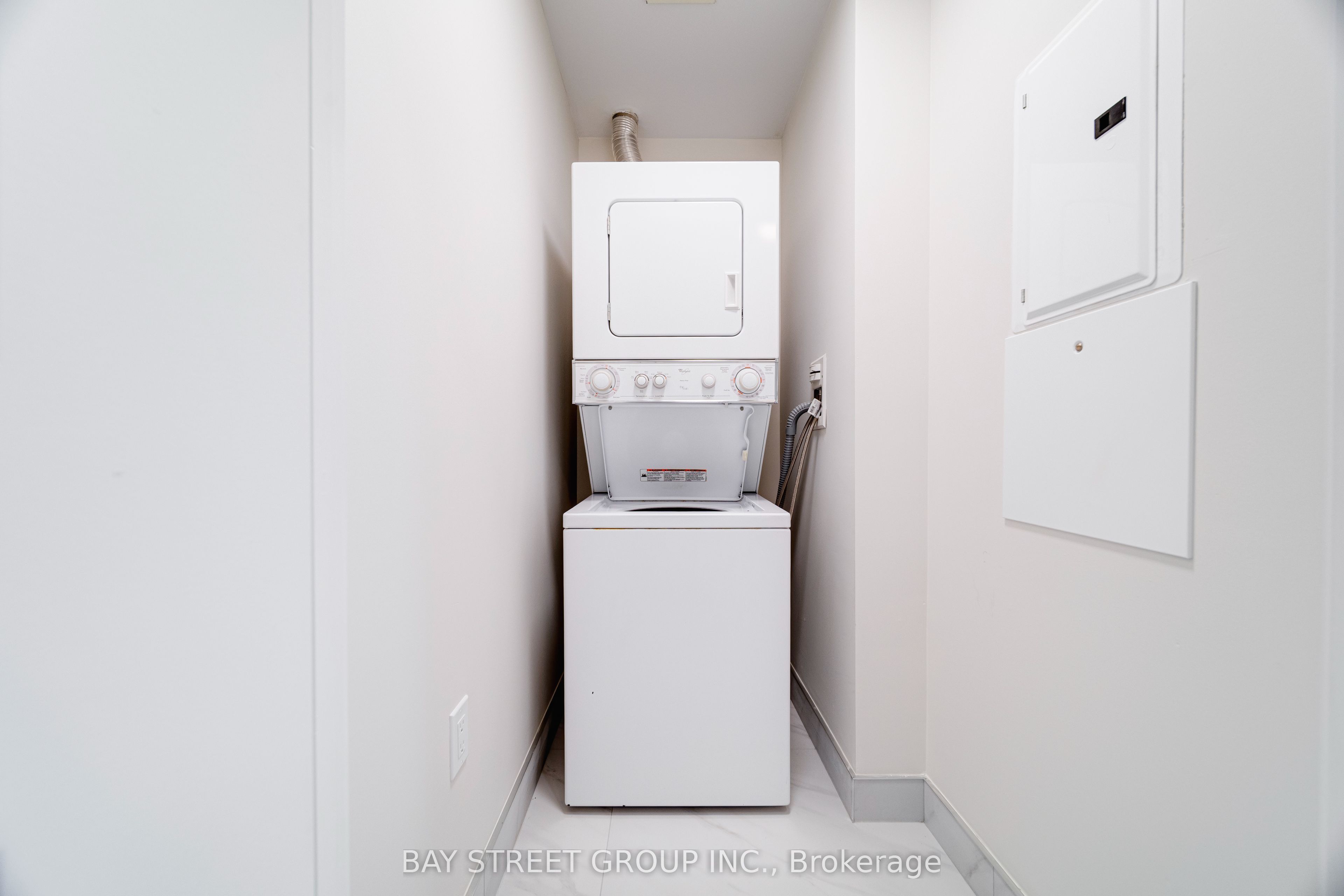 1038 Mcnicoll Avenue 218 Property Photo 4