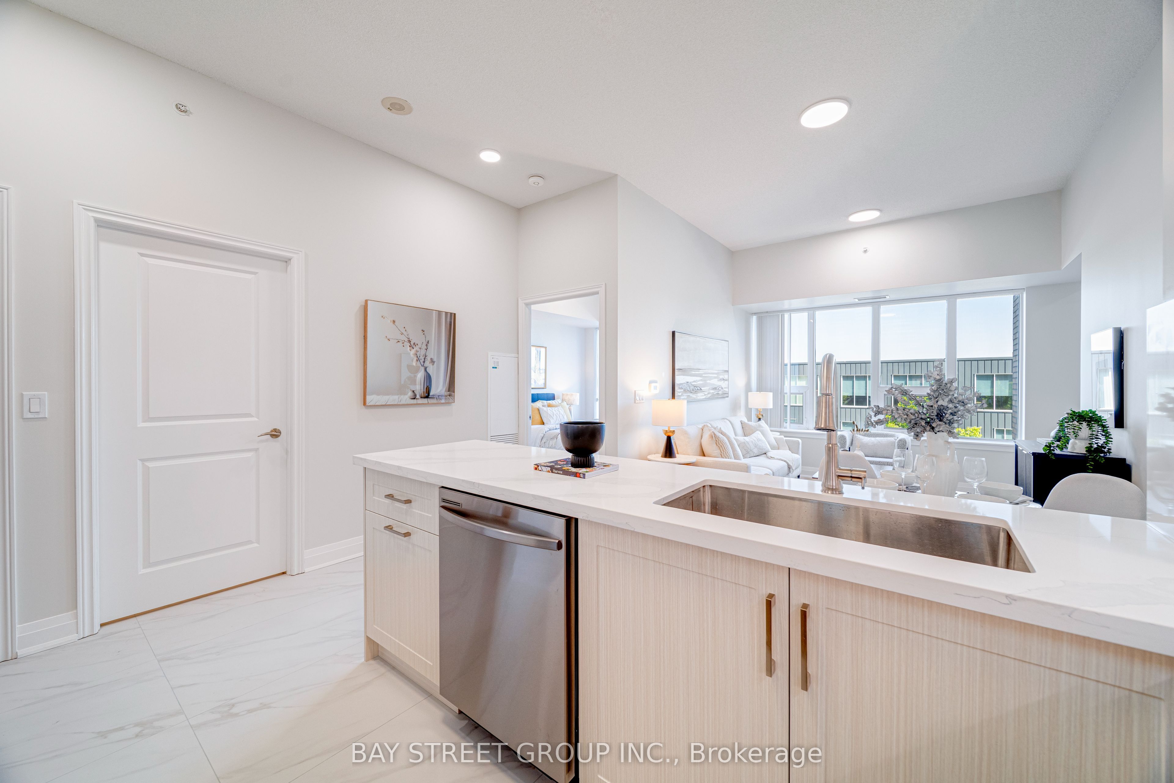 1038 Mcnicoll Avenue 218 Property Photo 6