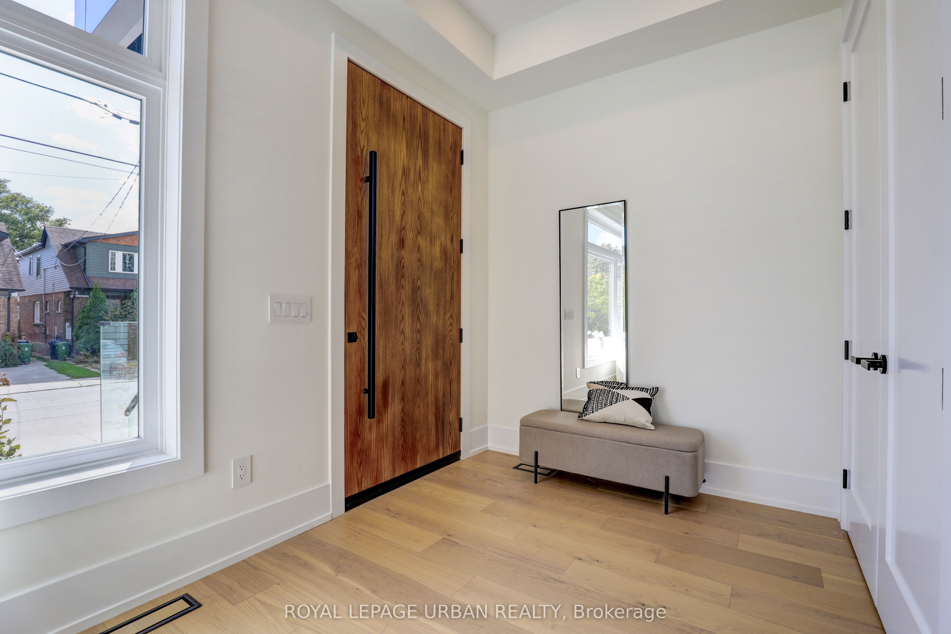 128 Floyd Avenue Property Photo 4