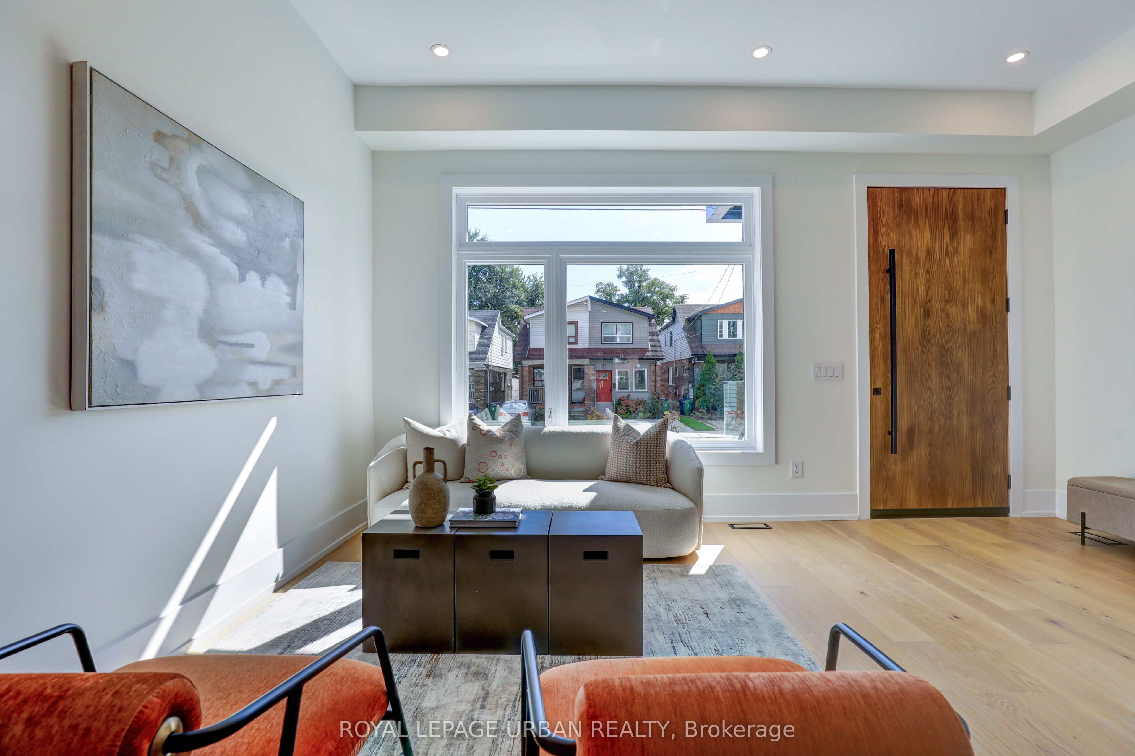 128 Floyd Avenue Property Photo 6