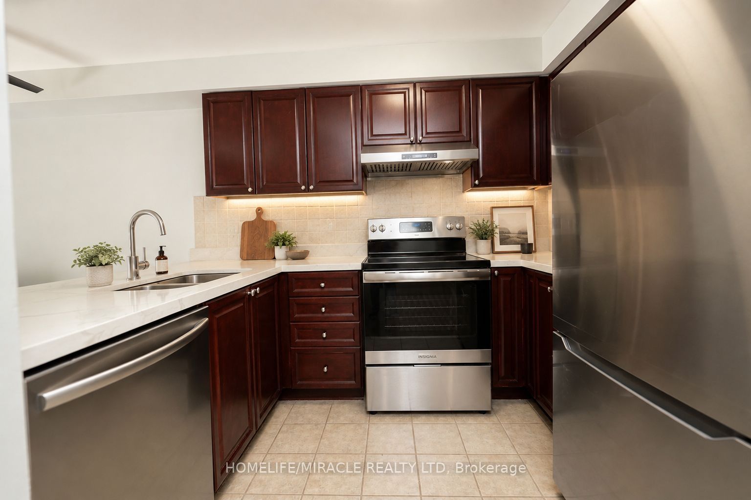 29 Hemans Court Property Photo 9