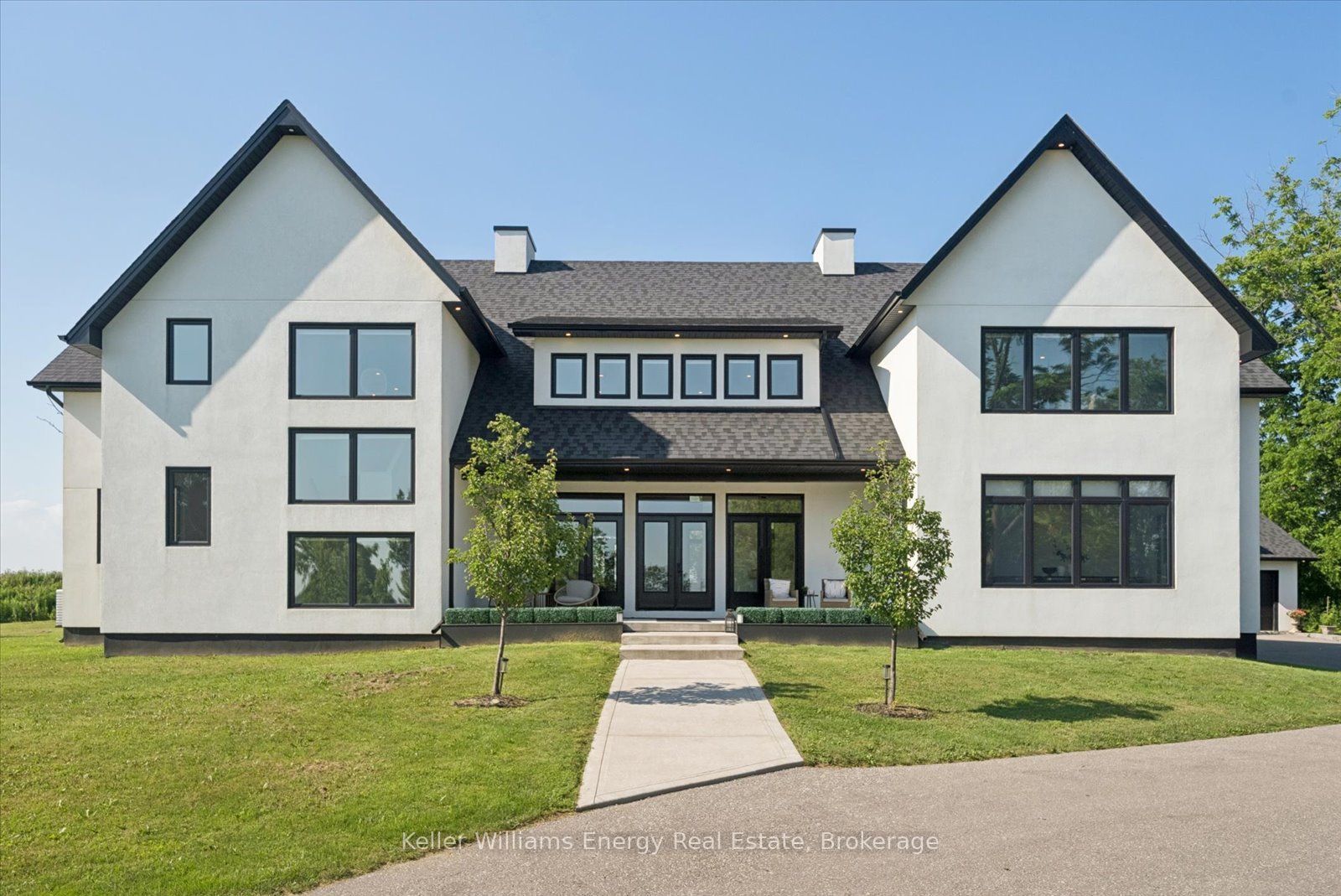 3122 Highway 2 Property Photo 2