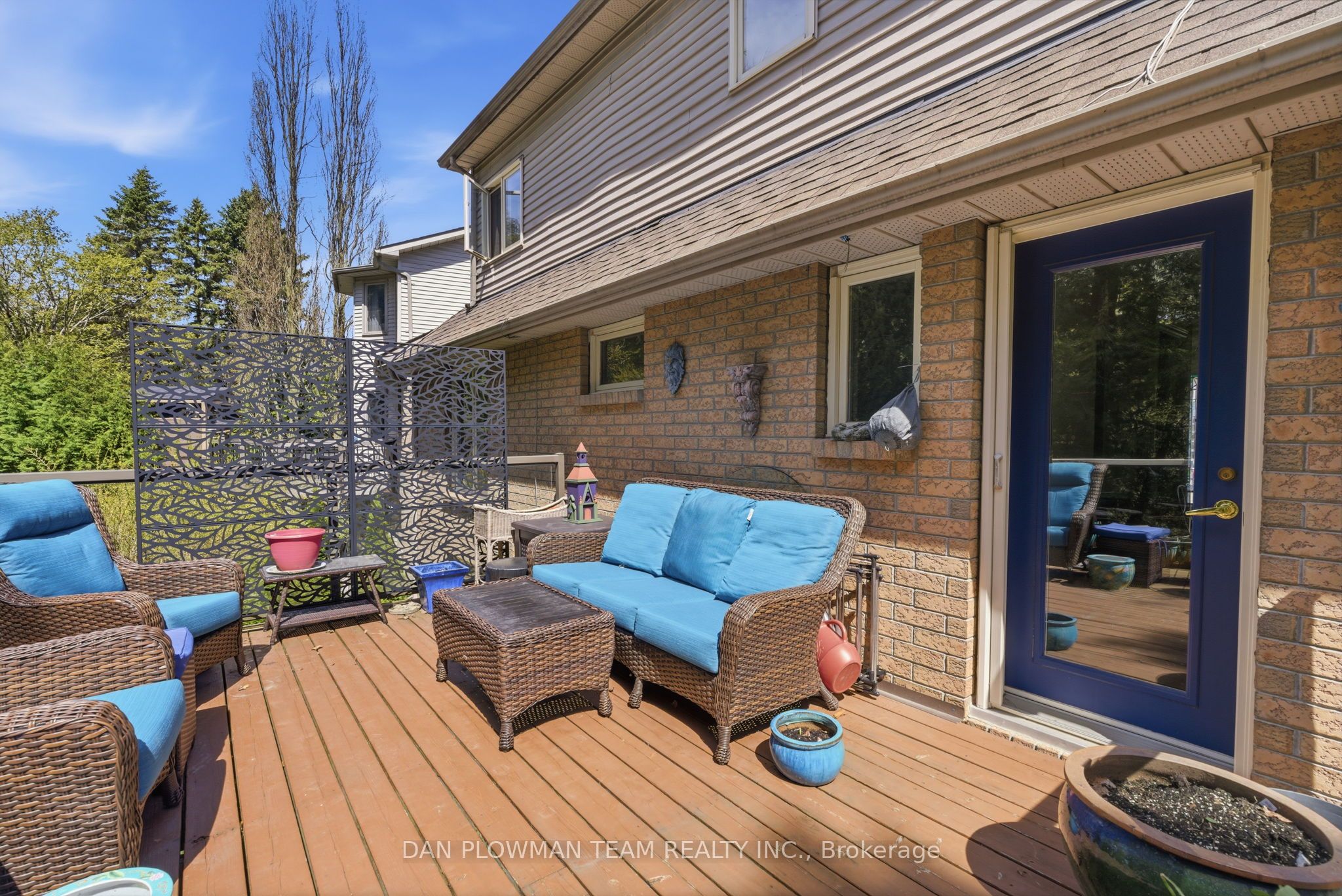 10 Barrington Place Property Photo 34