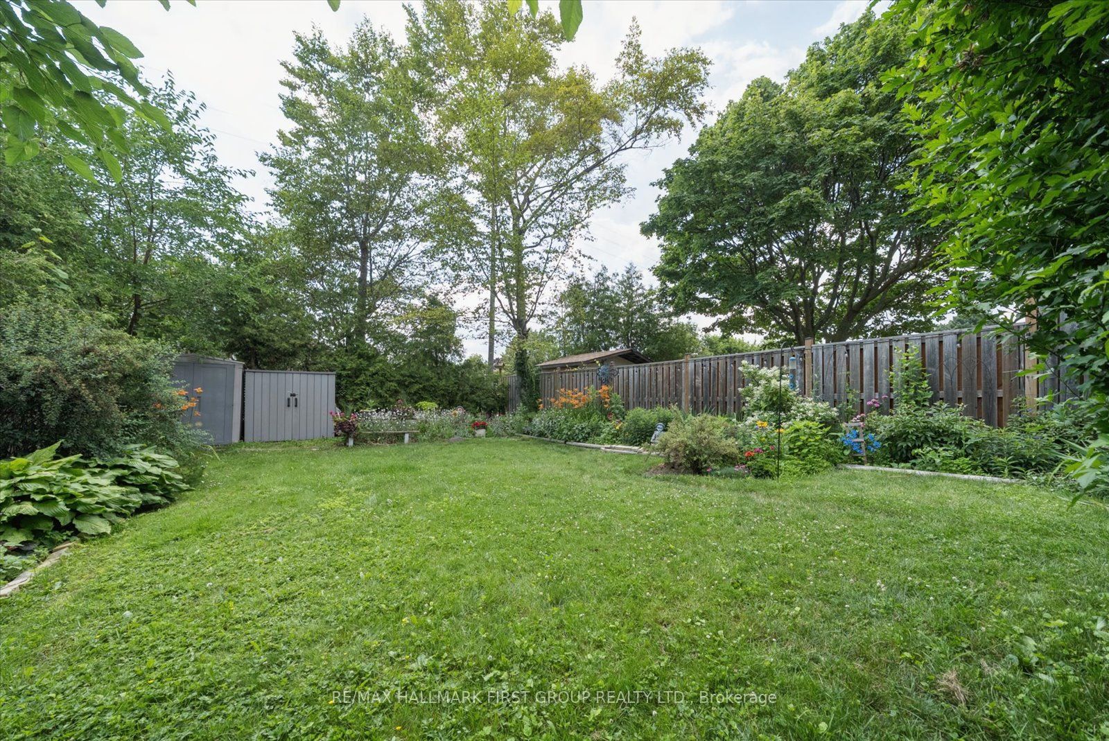 648 Creekview Circle Property Photo 18