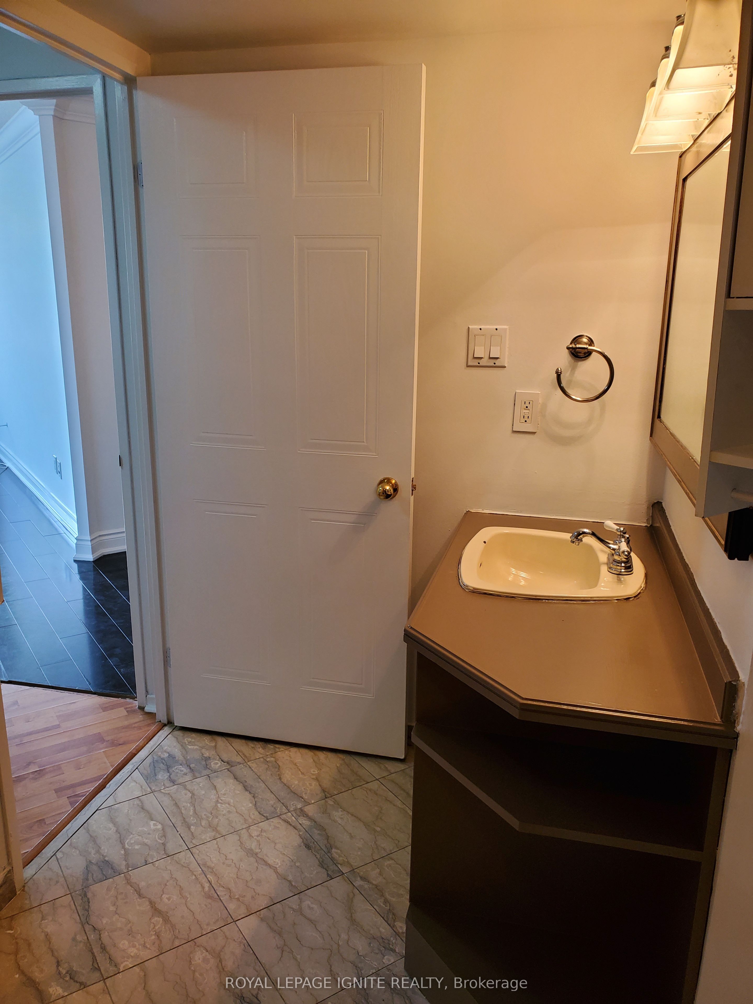 11753 Sheppard Avenue E 324 Property Photo 12
