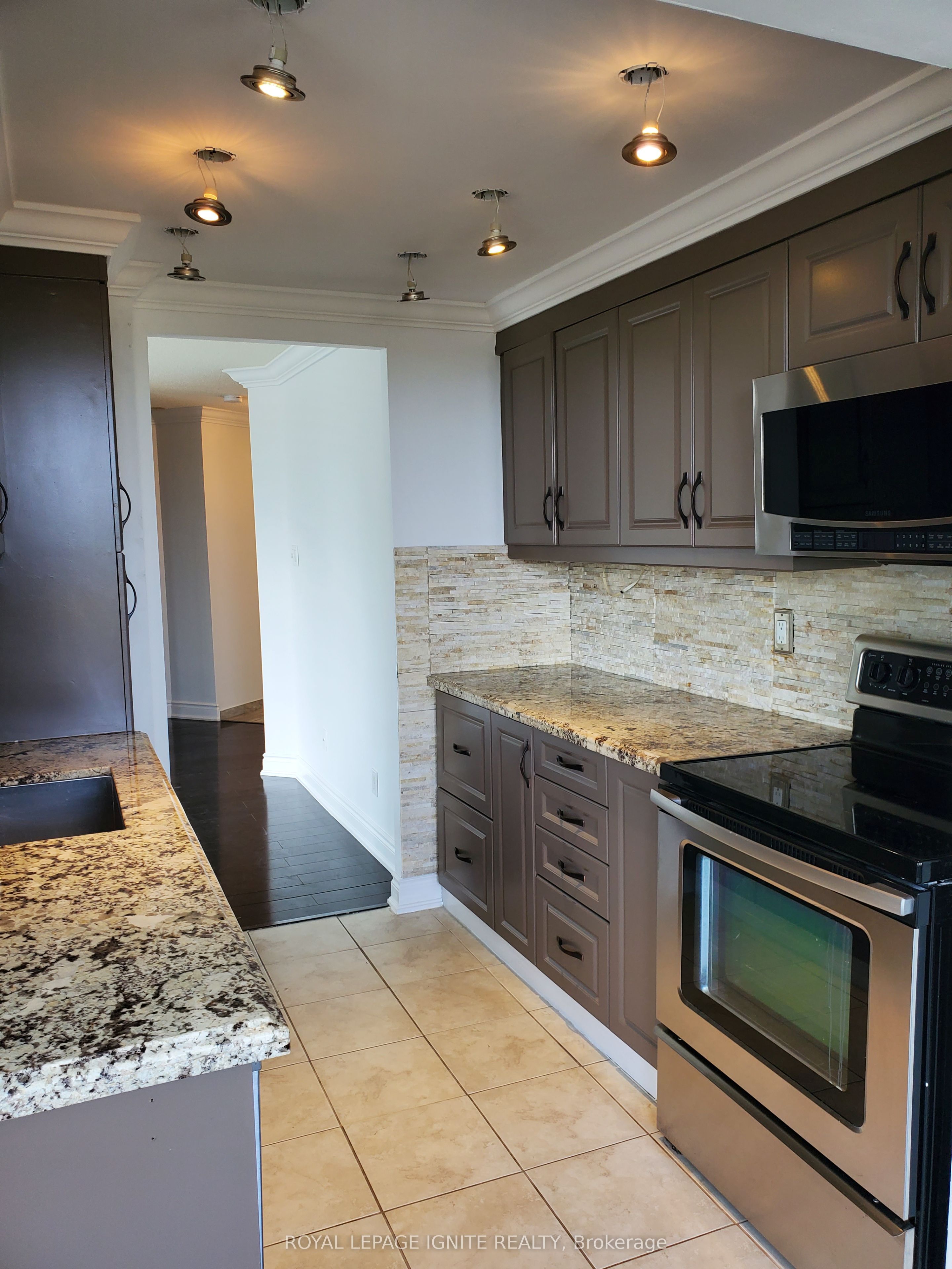 11753 Sheppard Avenue E 324 Property Photo 27