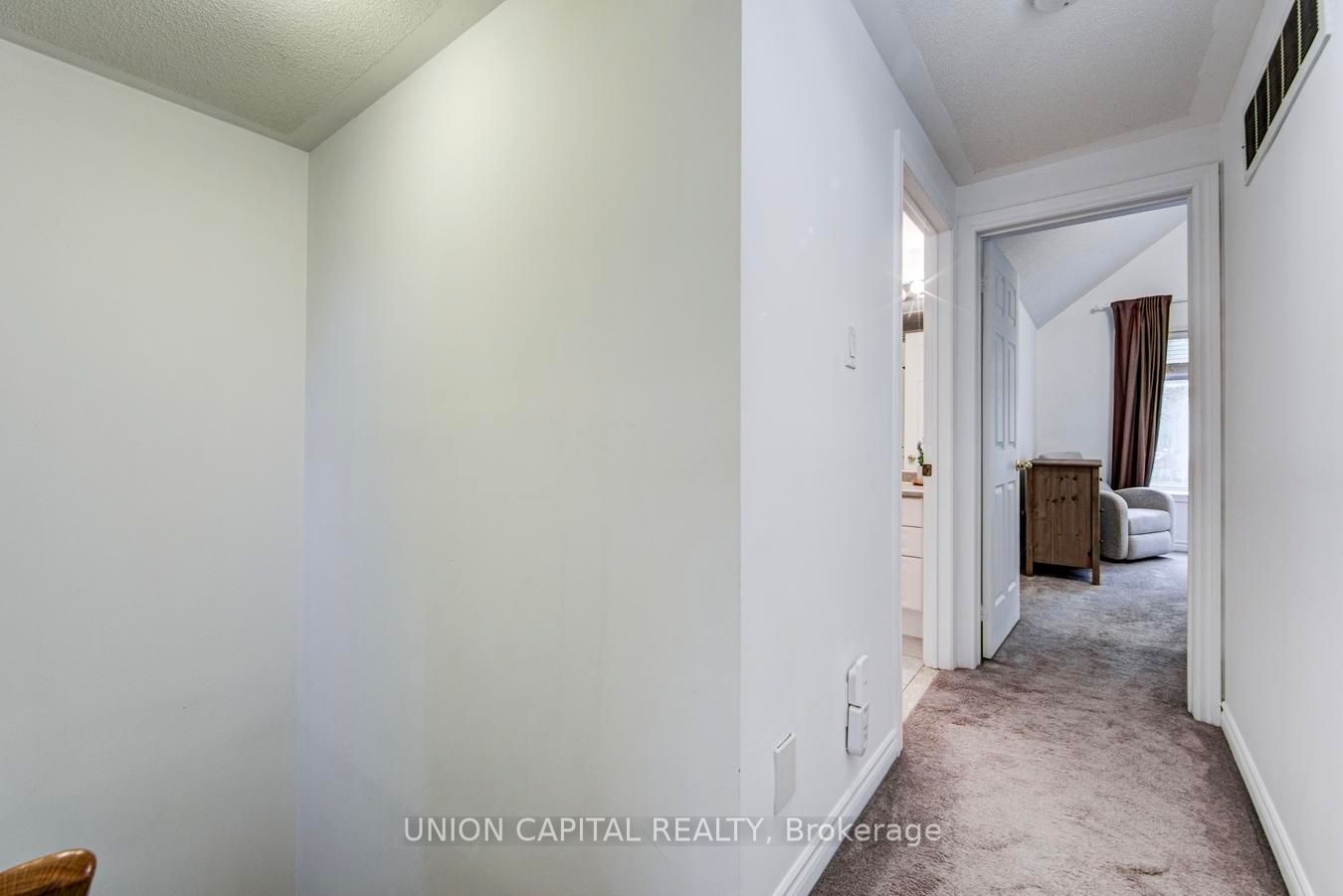 1 Bastedo Avenue 8 Property Photo 29