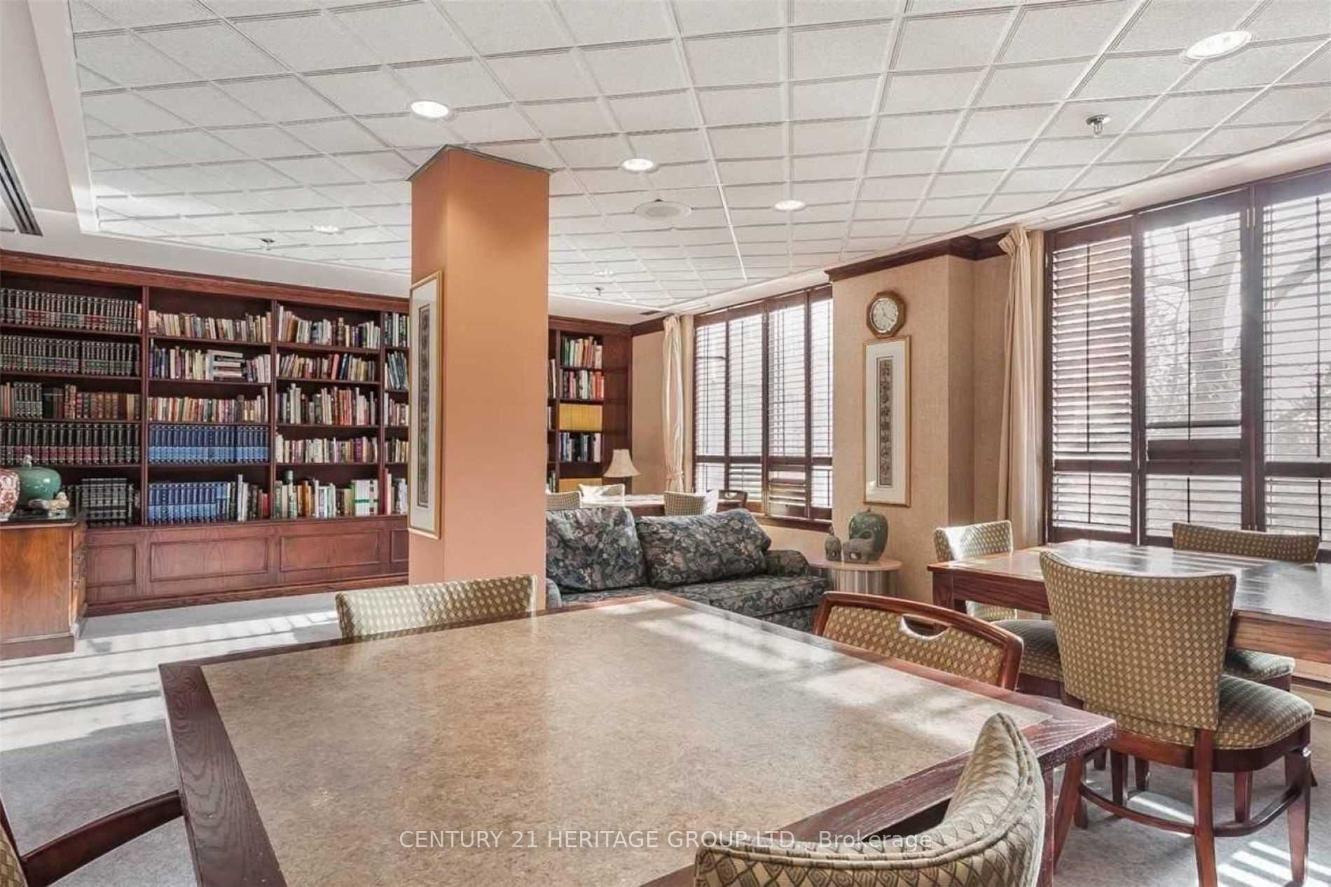 68 Corporate Drive 935 Property Photo 8
