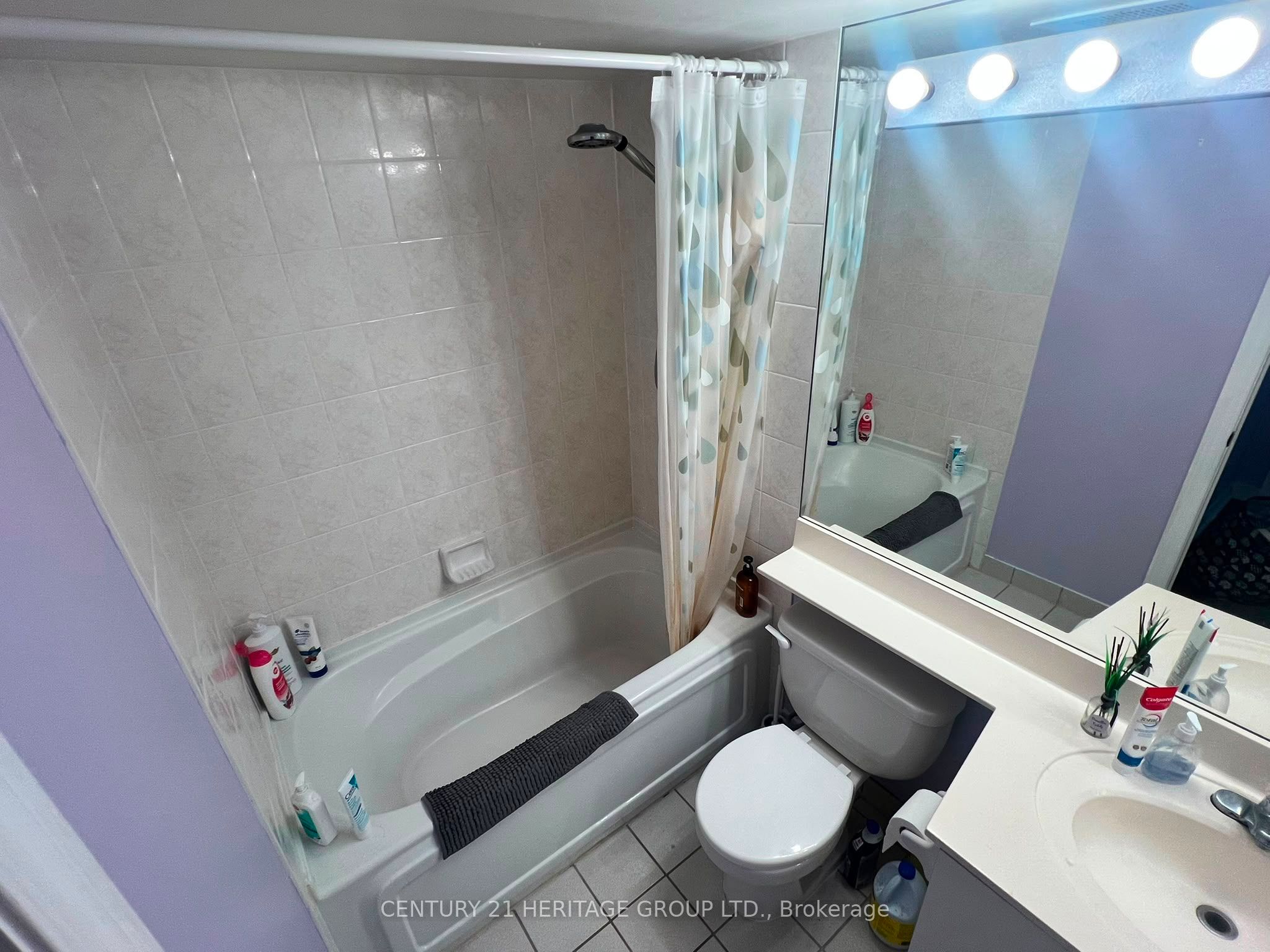 68 Corporate Drive 935 Property Photo 13