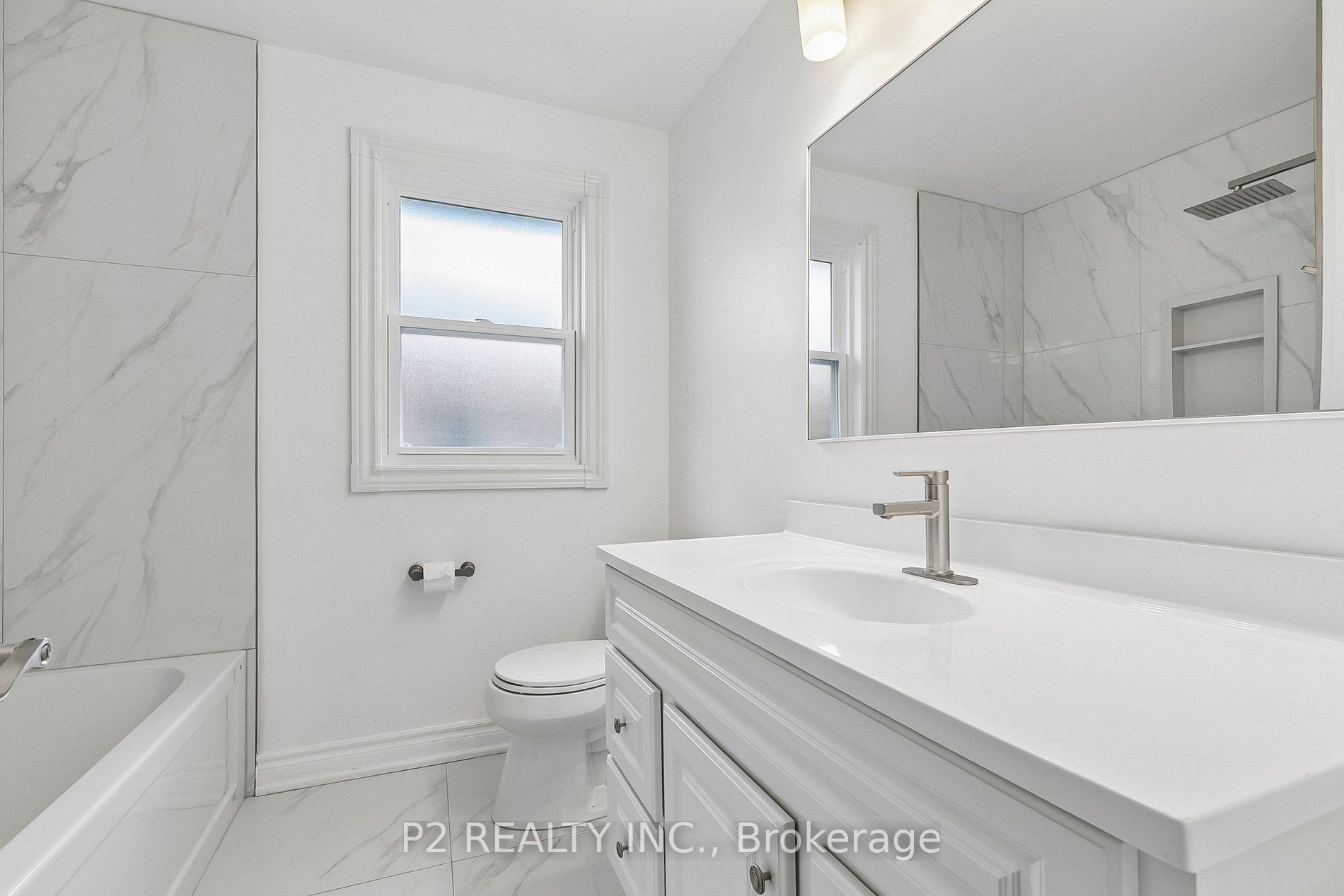 121 Confederation Drive Property Photo 37