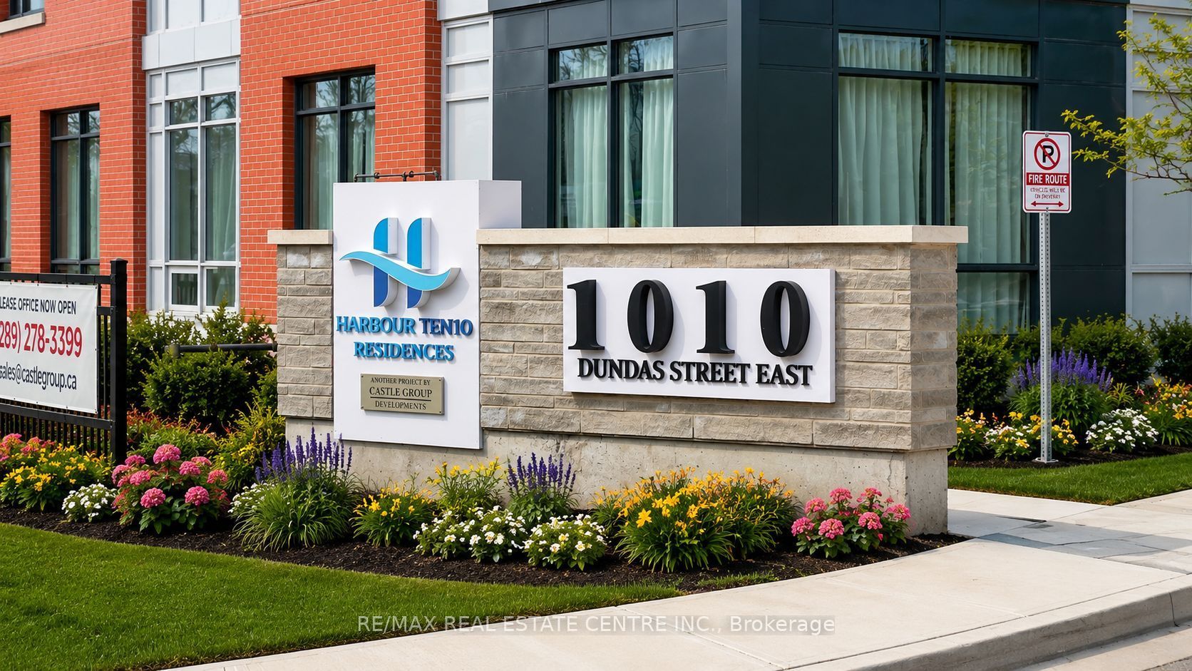 1010 Dundas Street E Ph12 Property Photo 5