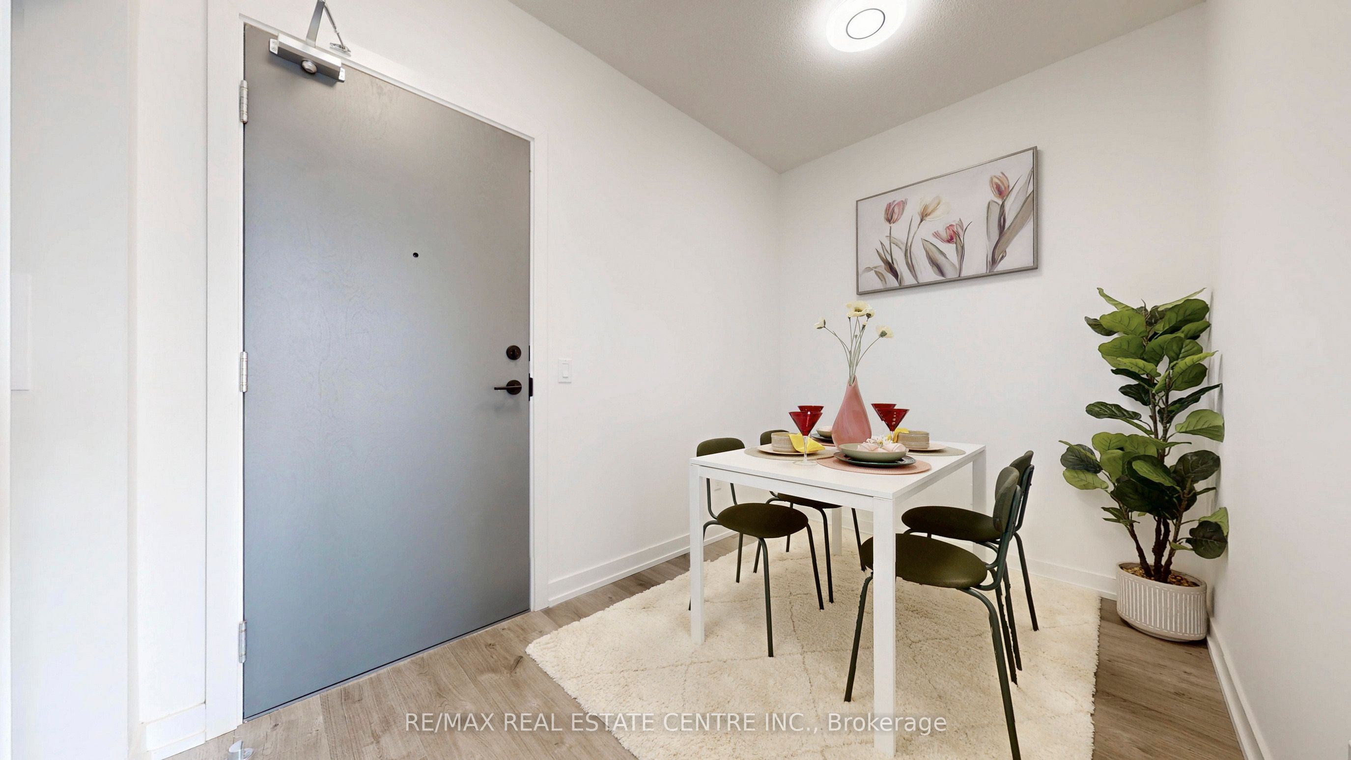 1010 Dundas Street E Ph12 Property Photo 21