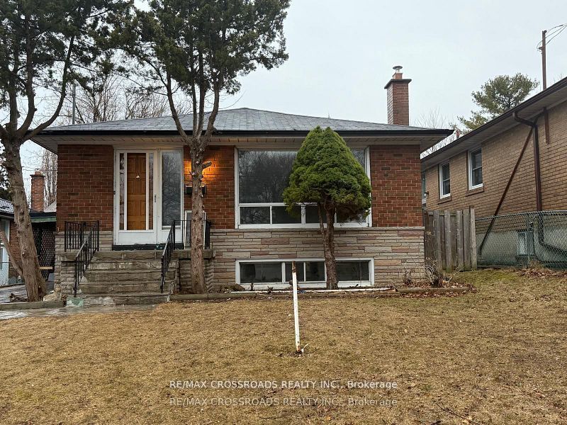 113 Confederation Drive Property Photo 1