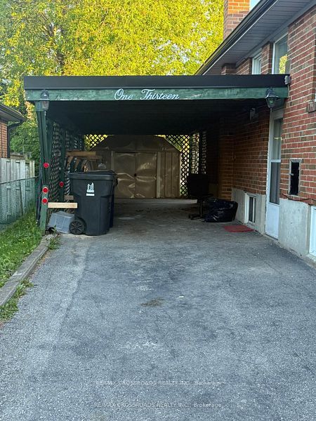 113 Confederation Drive Property Photo 4