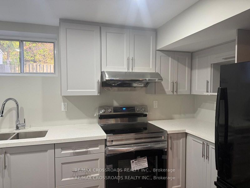 113 Confederation Drive Property Photo 15