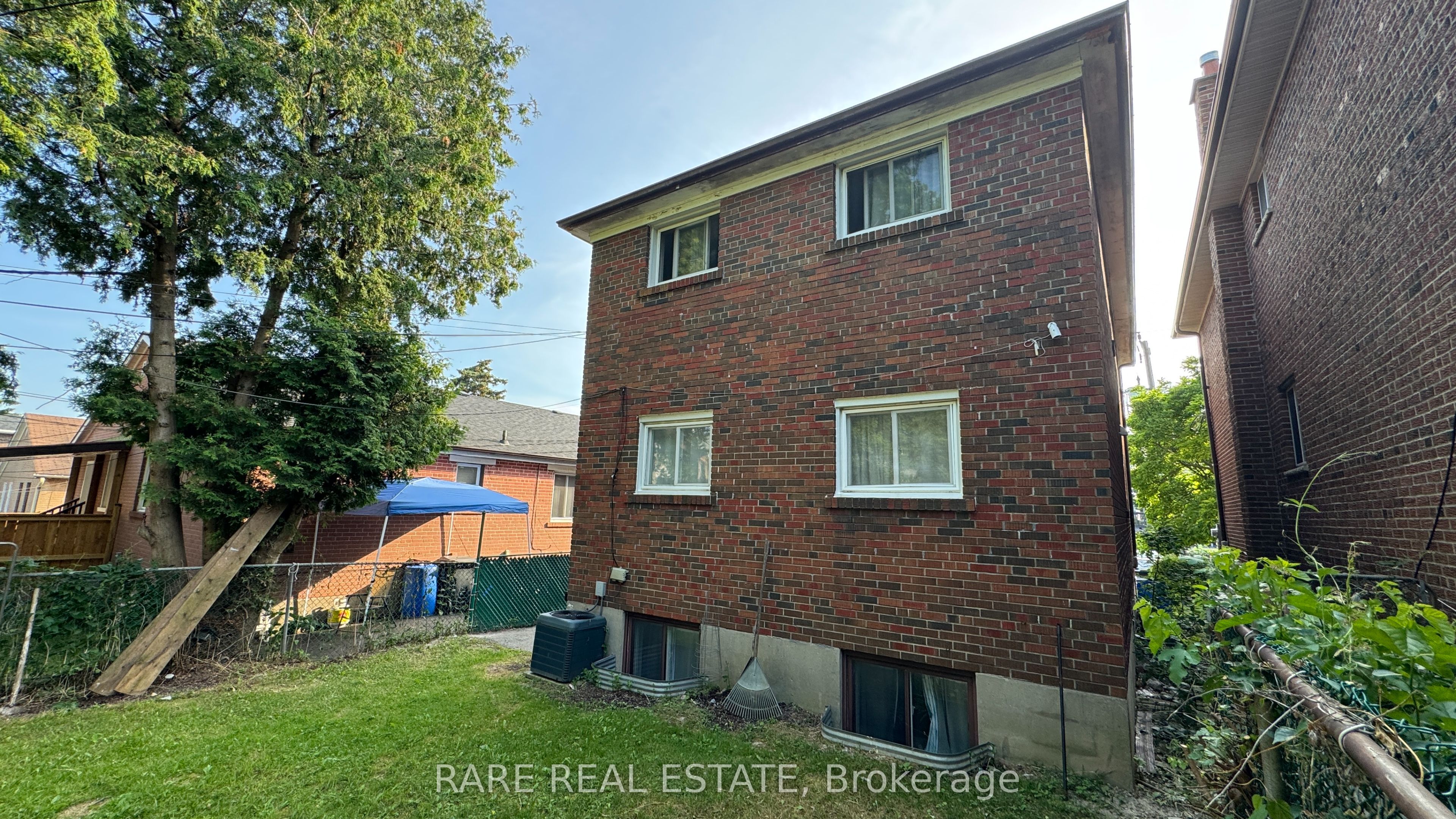 167 Magnolia Avenue Property Photo 4