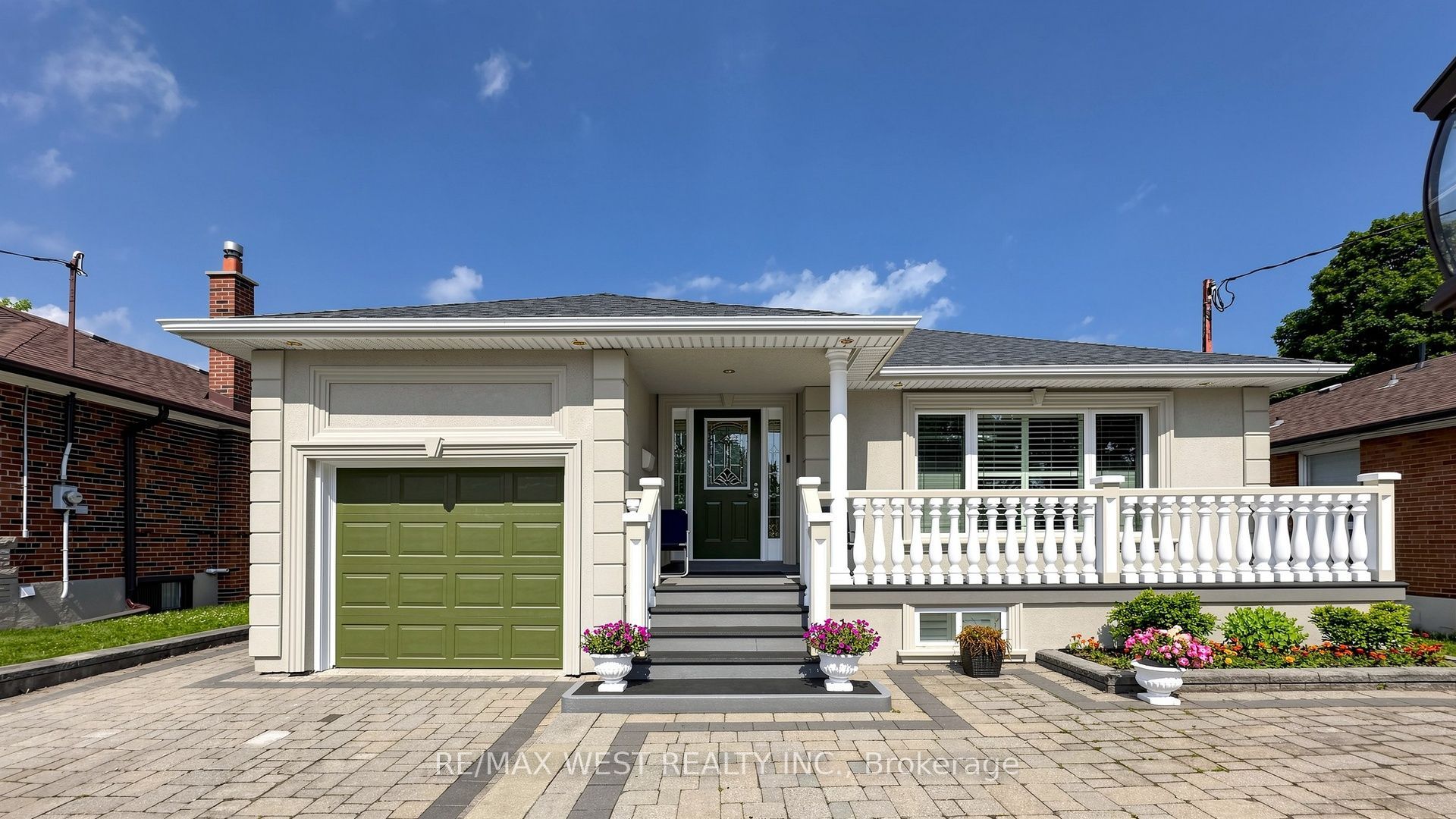 555 McCowan Road