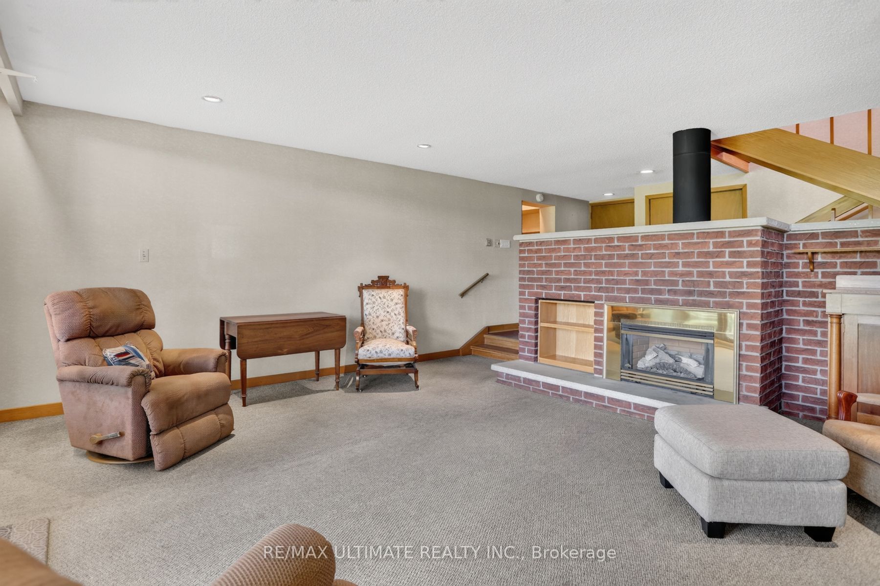 81 Flora Drive Property Photo 23