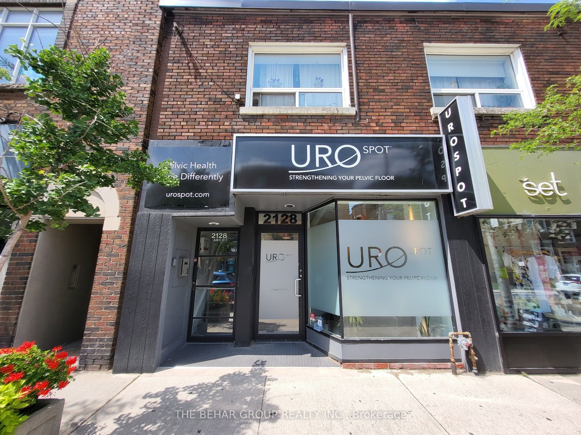 2128 Queen Street E Property Photo 1