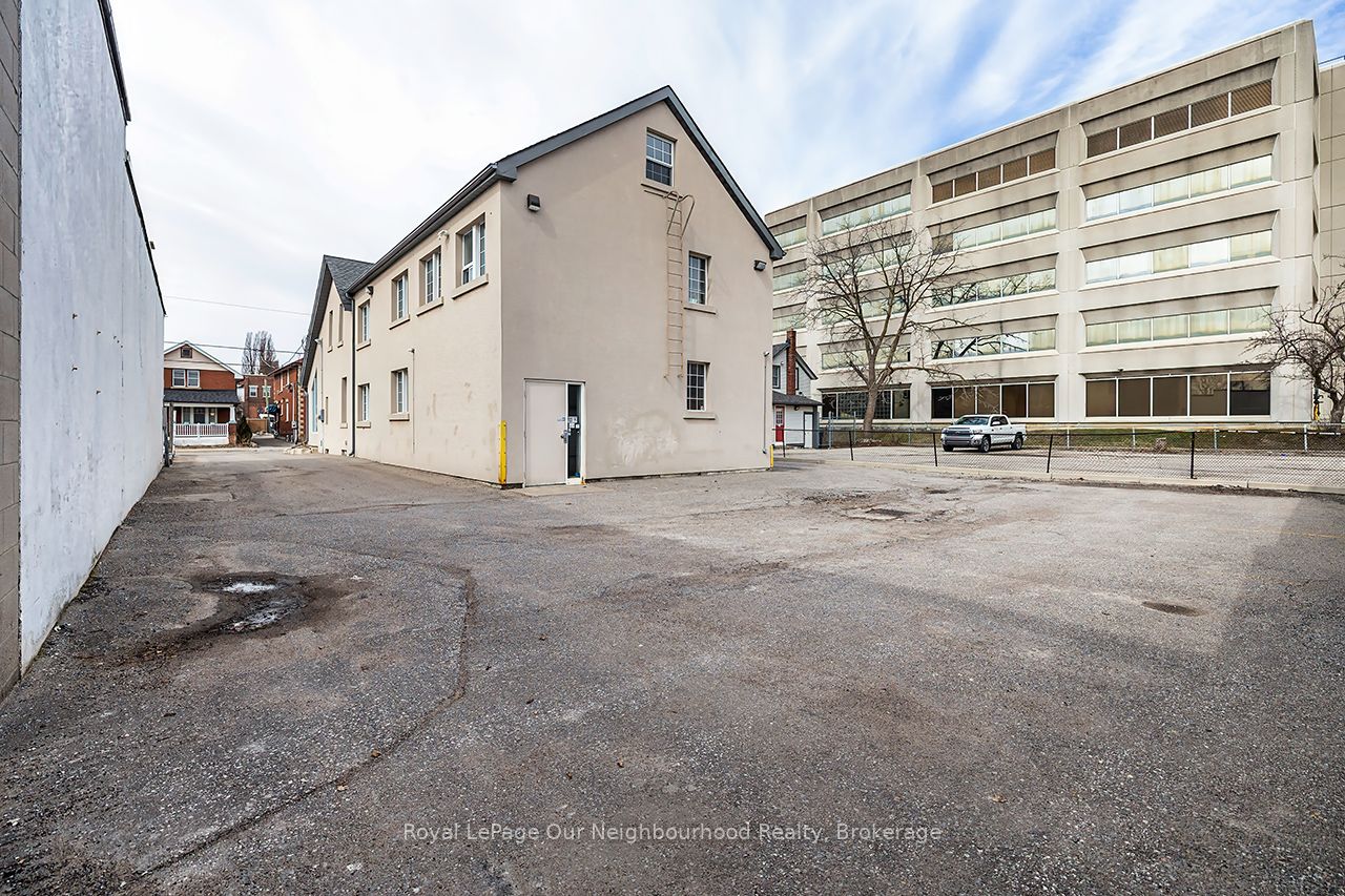 71 Albert Street Property Photo 5