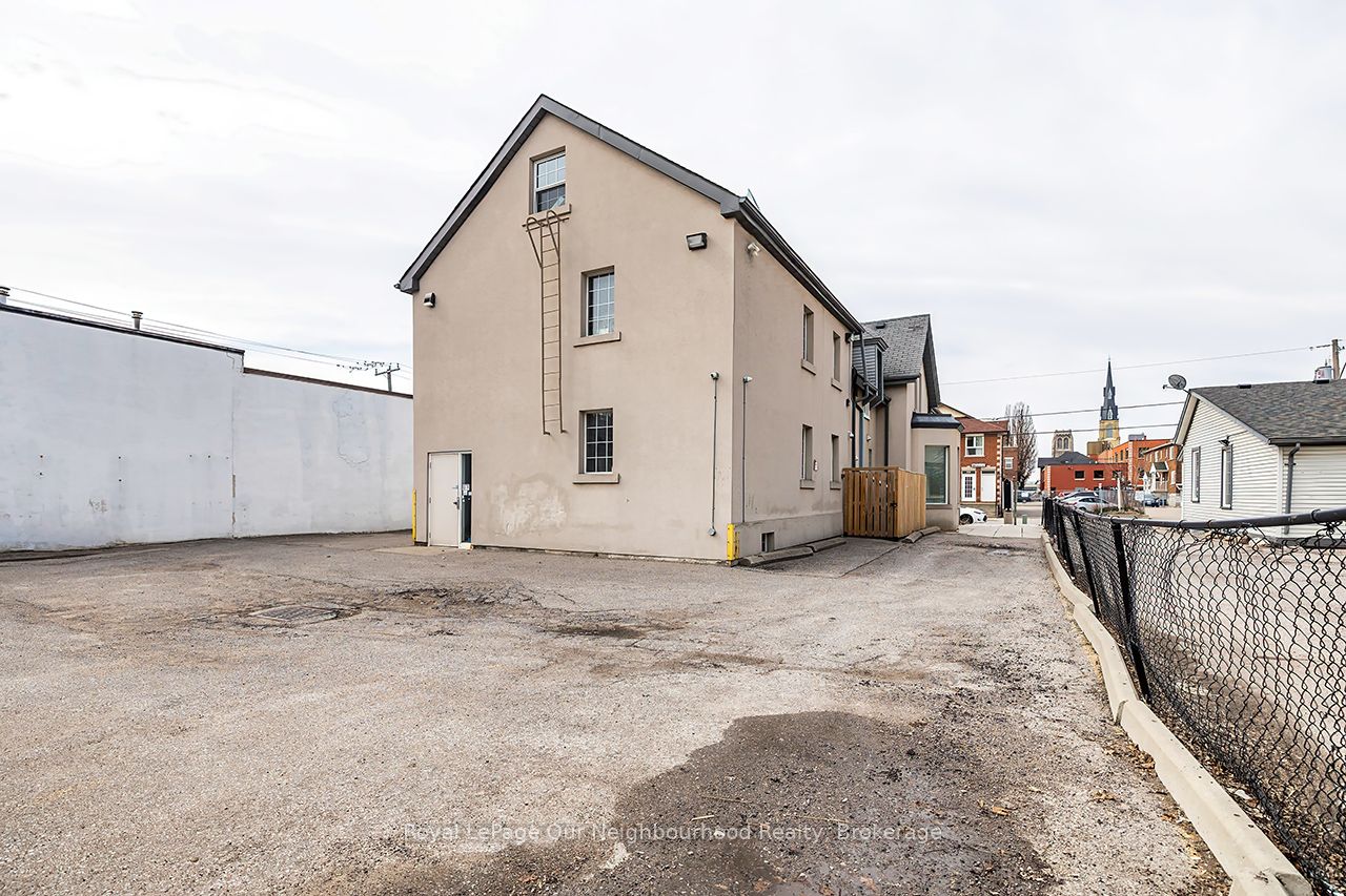 71 Albert Street Property Photo 6