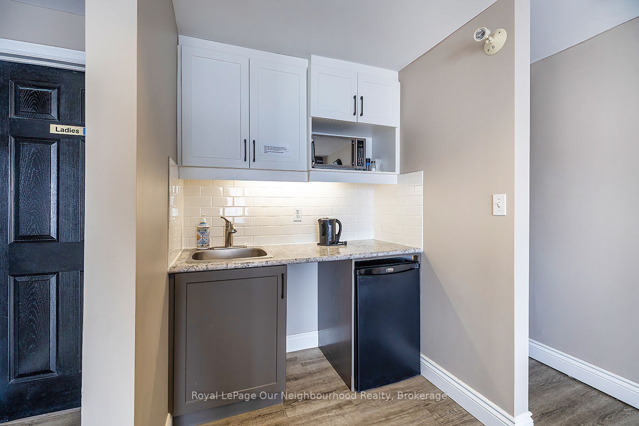 71 Albert Street Property Photo 27