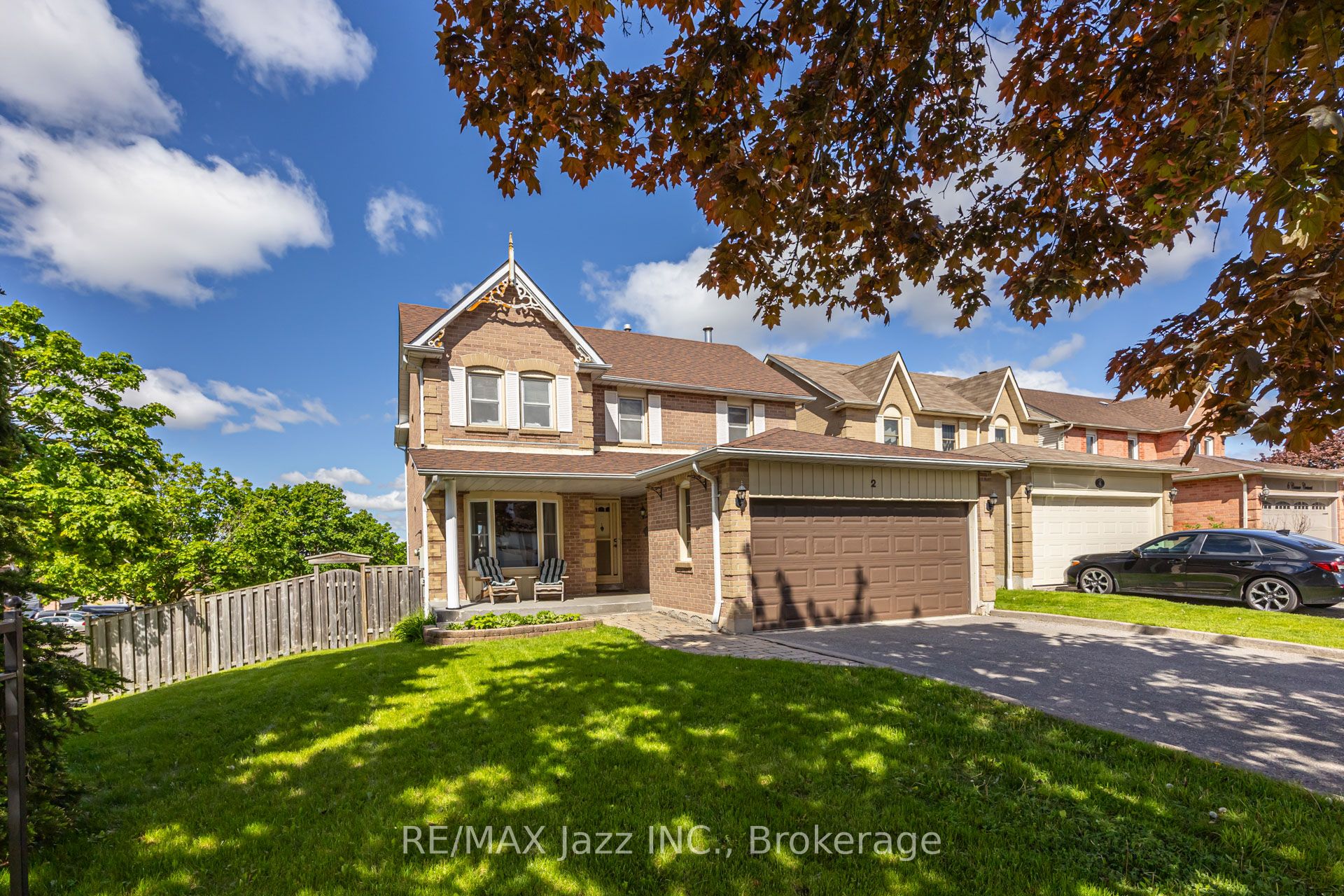 2 Coomer Crescent Property Photo 1