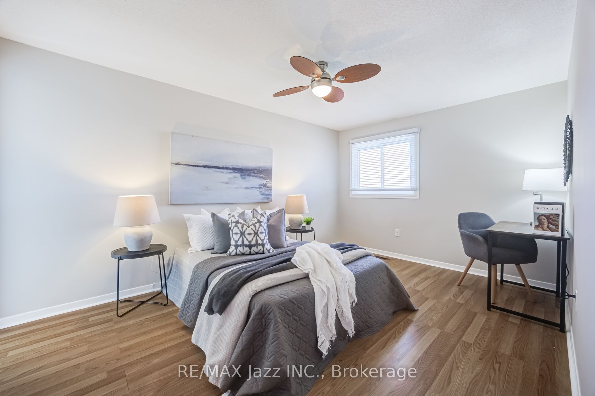 2 Coomer Crescent Property Photo 24