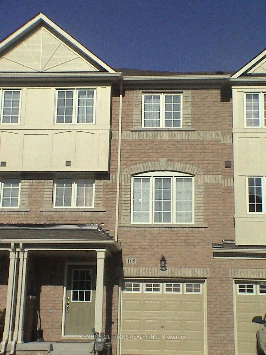 105 Wilkes Crescent Property Photo 1