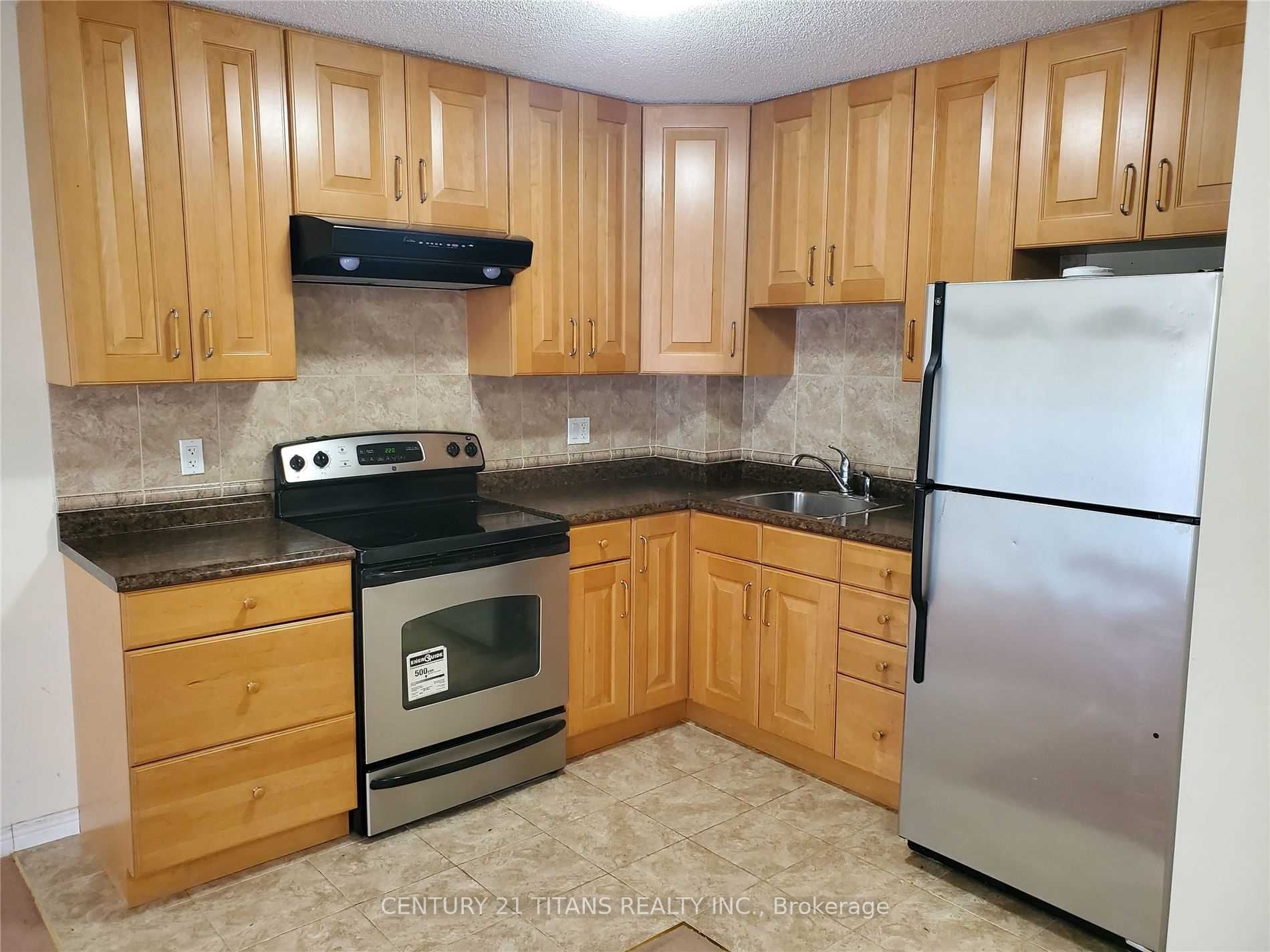 105 Wilkes Crescent Property Photo 8