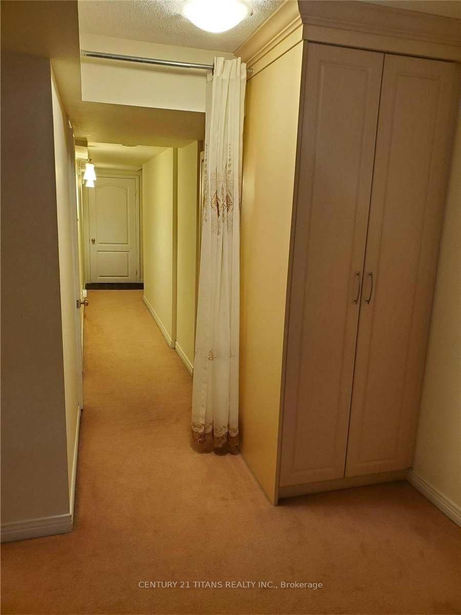 105 Wilkes Crescent Property Photo 10