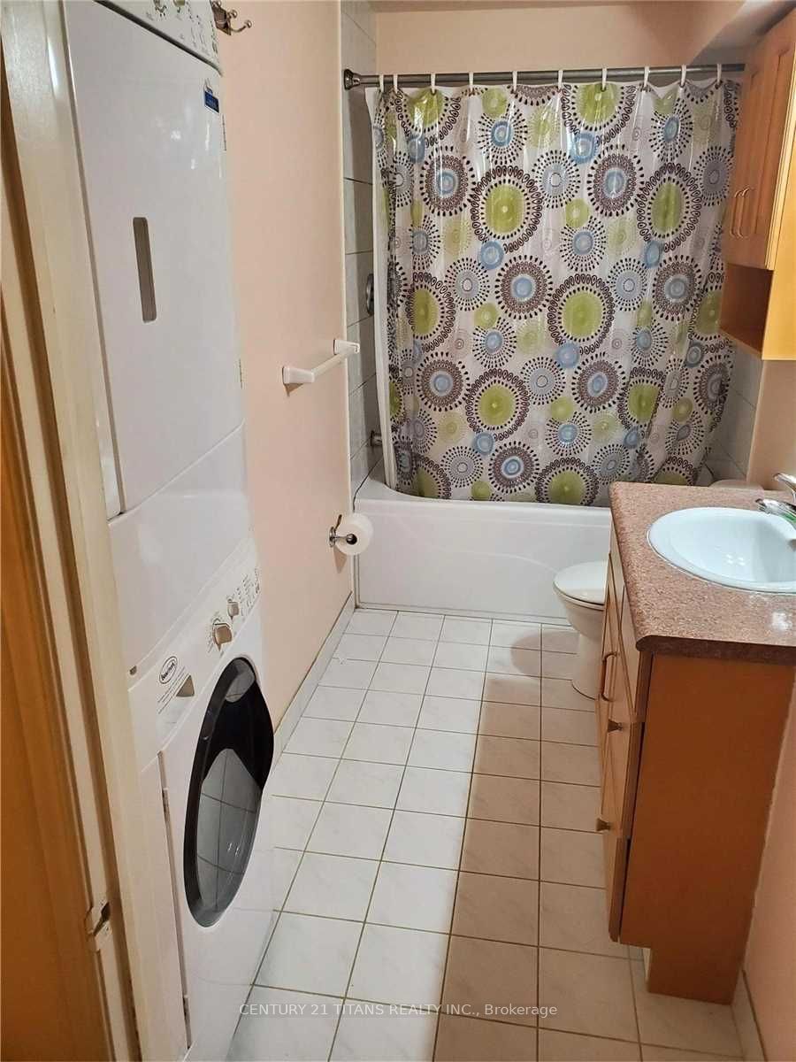 105 Wilkes Crescent Property Photo 13