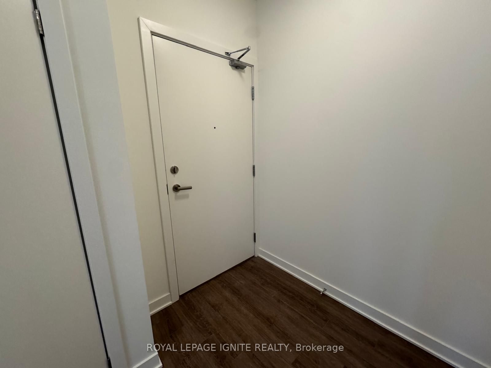 51 Clarington Boulevard 607 Property Photo 13