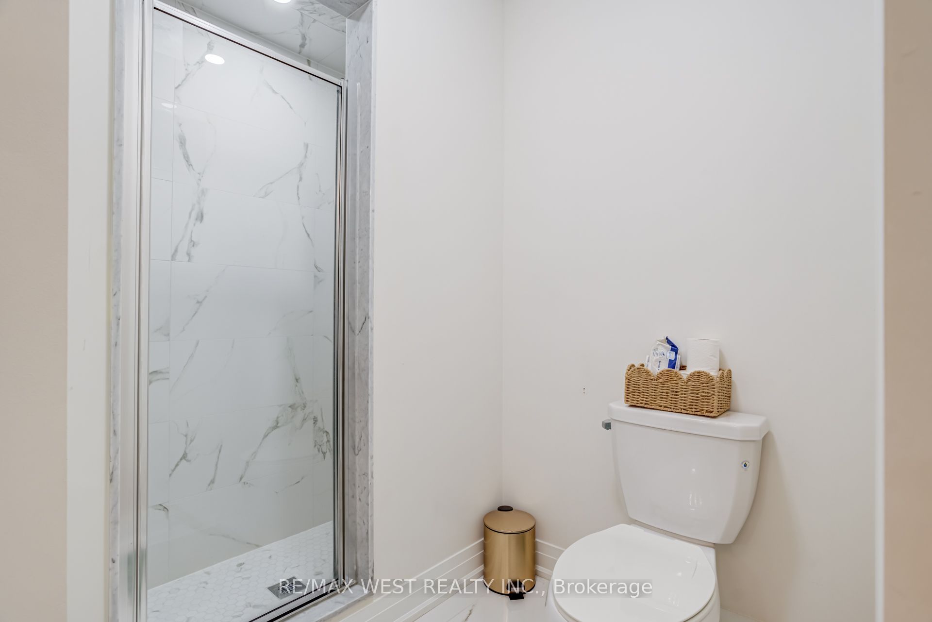 2688 Sapphire Drive Property Photo 34