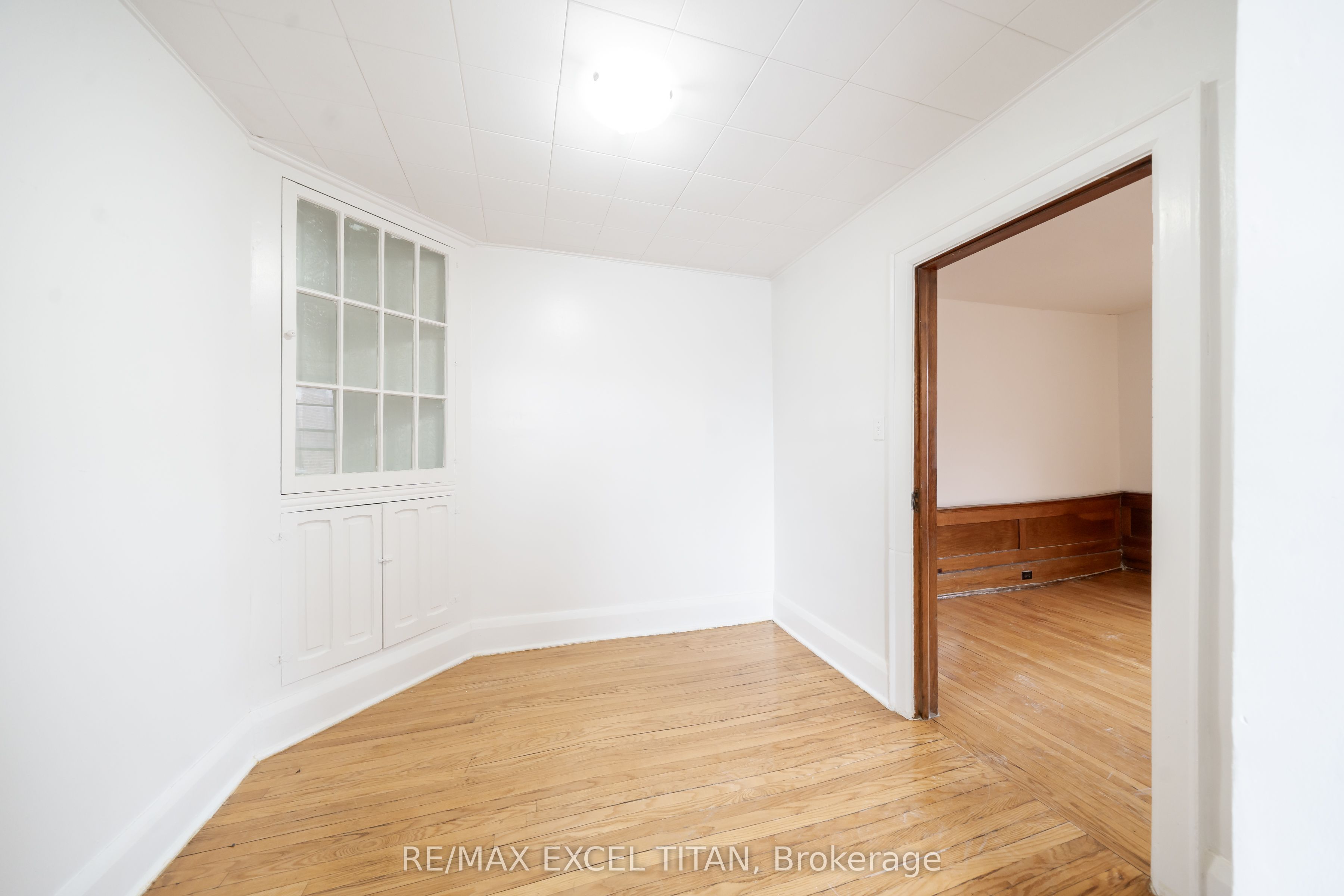 10 Kingston Road 81 Property Photo 6