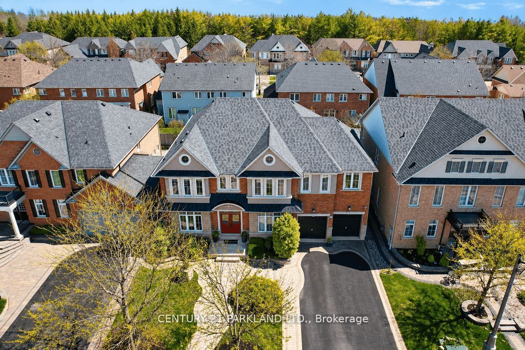 2020 Solar Place Property Photo 2