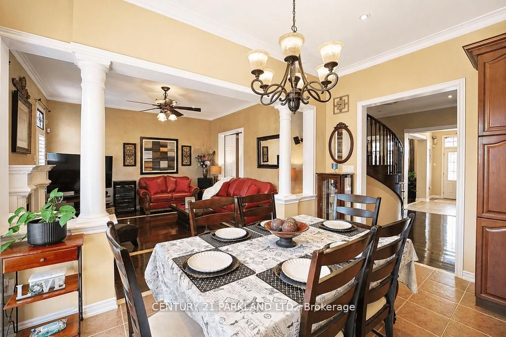 2020 Solar Place Property Photo 20