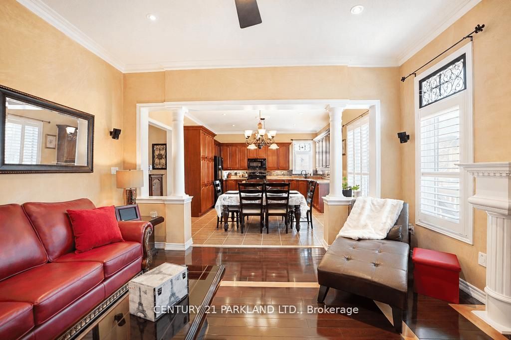 2020 Solar Place Property Photo 22
