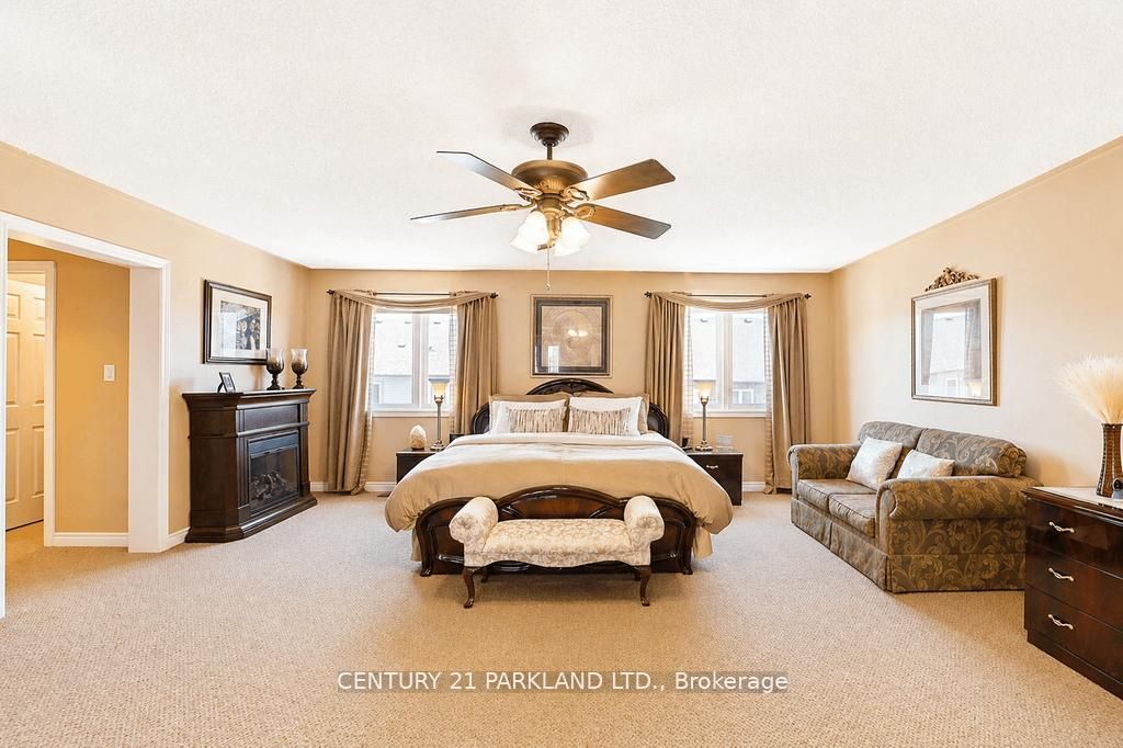 2020 Solar Place Property Photo 28