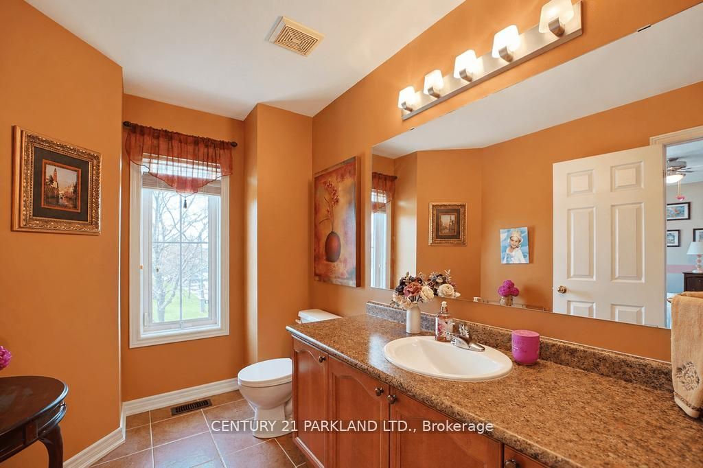 2020 Solar Place Property Photo 35