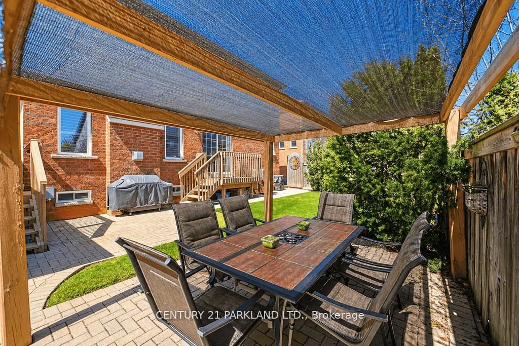 2020 Solar Place Property Photo 37