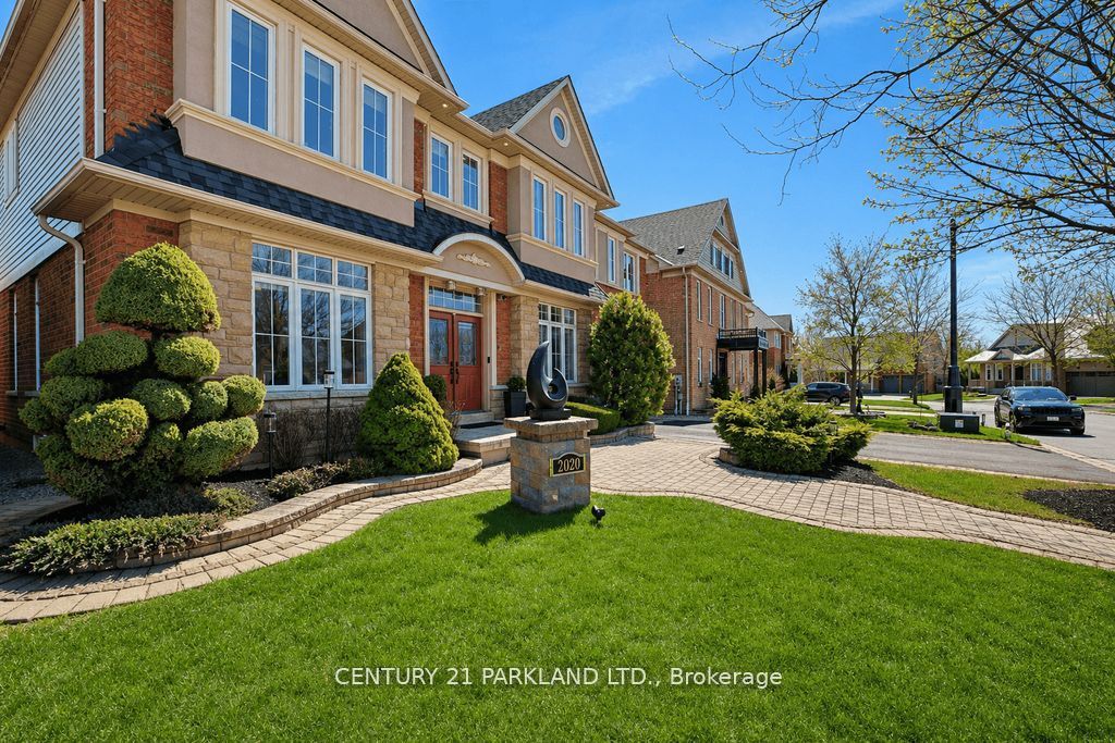 2020 Solar Place Property Photo 42