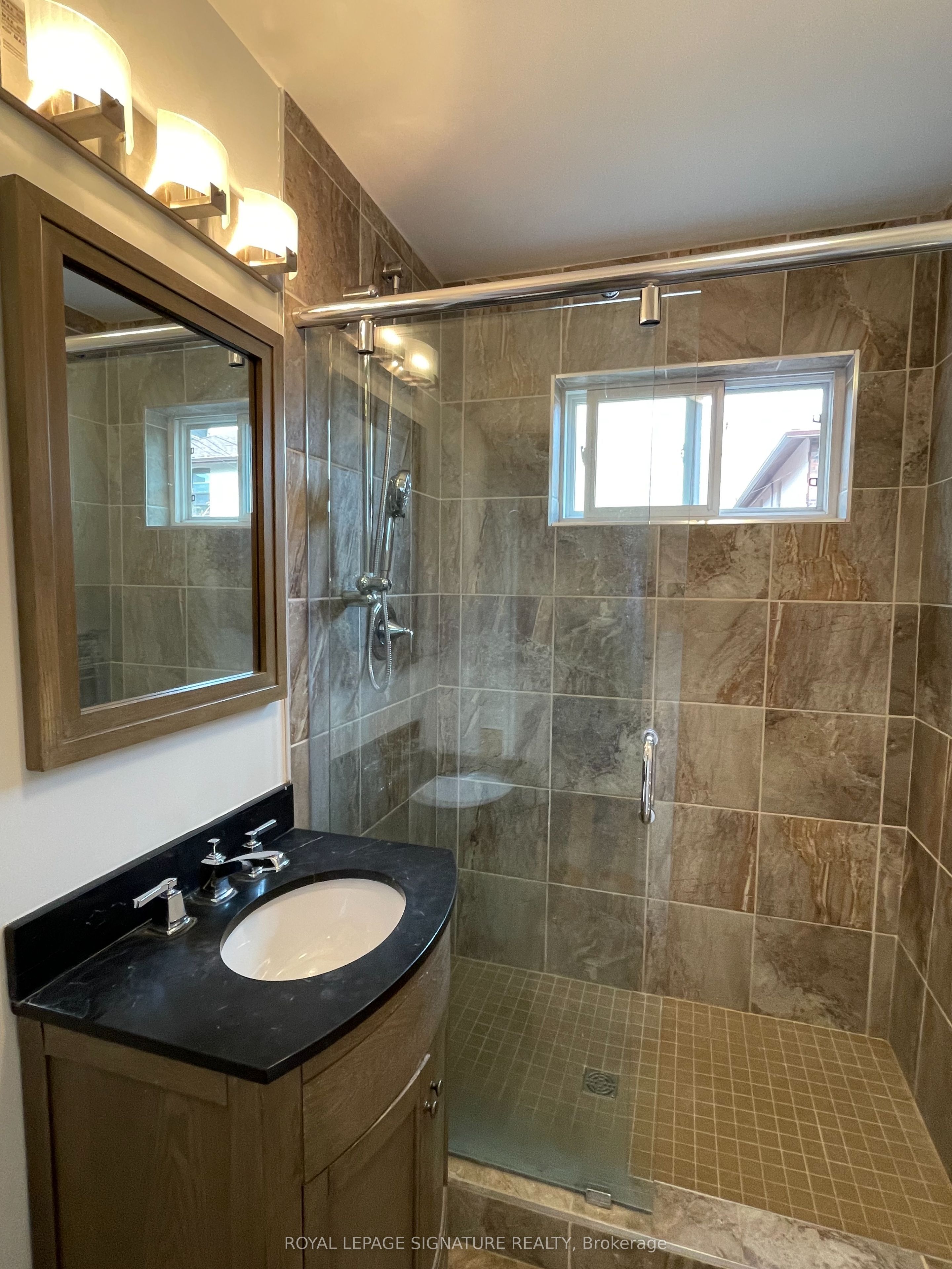 41 Scarboro Beach Boulevard Main Property Photo 26