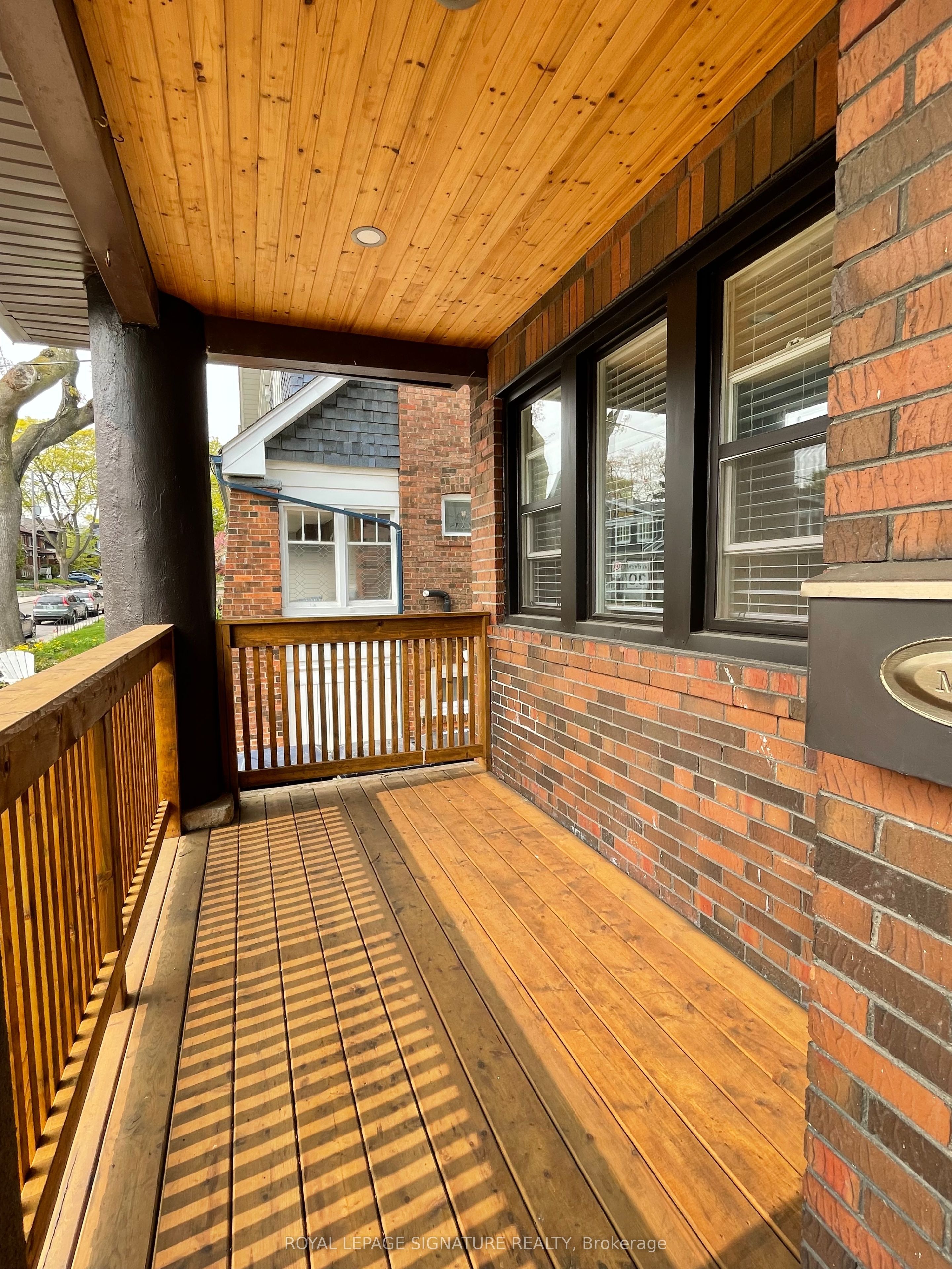 41 Scarboro Beach Boulevard Main Property Photo 29