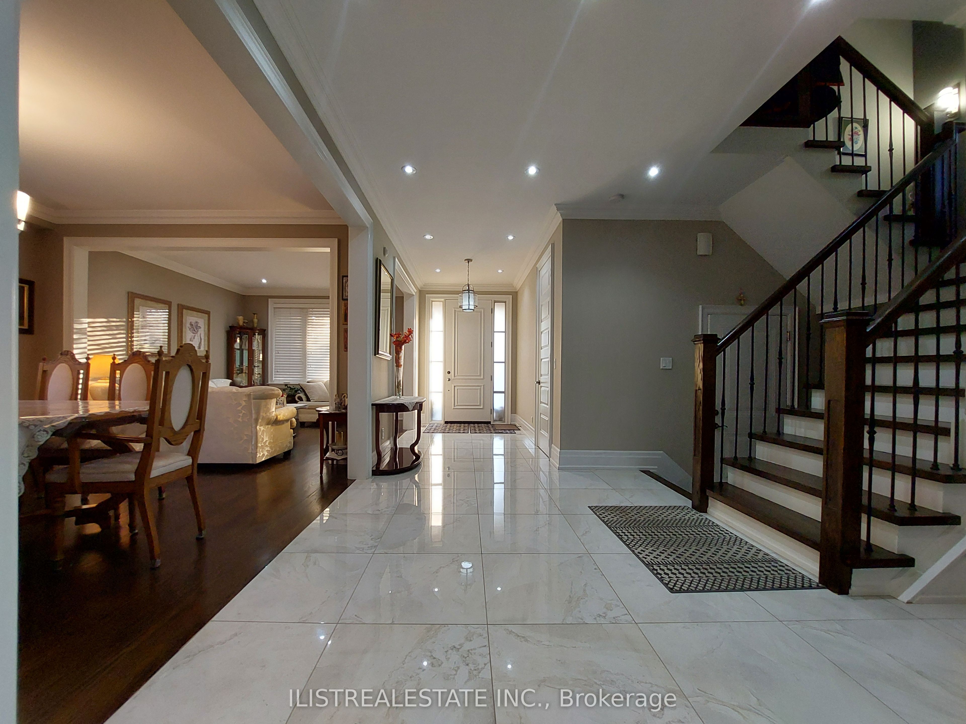 59 Princemere Crescent Property Photo 2