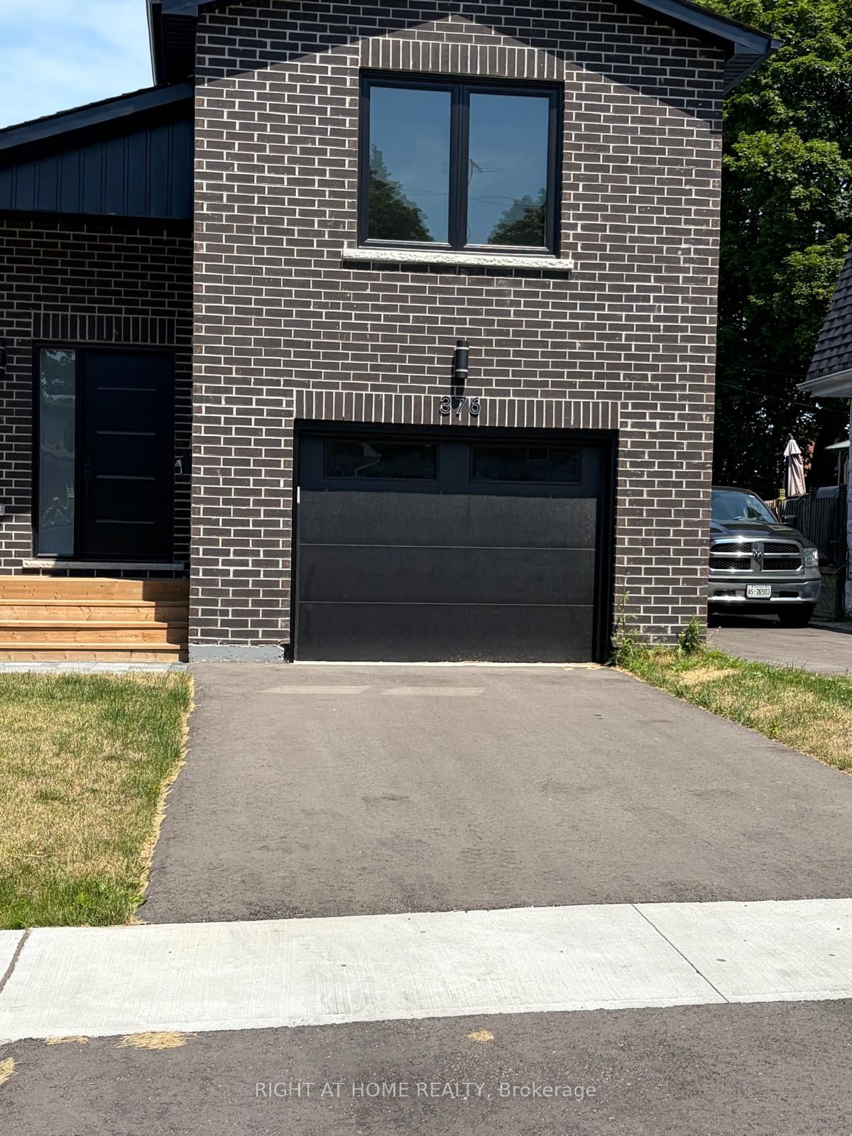 376 Mitchell Avenue Property Photo 2