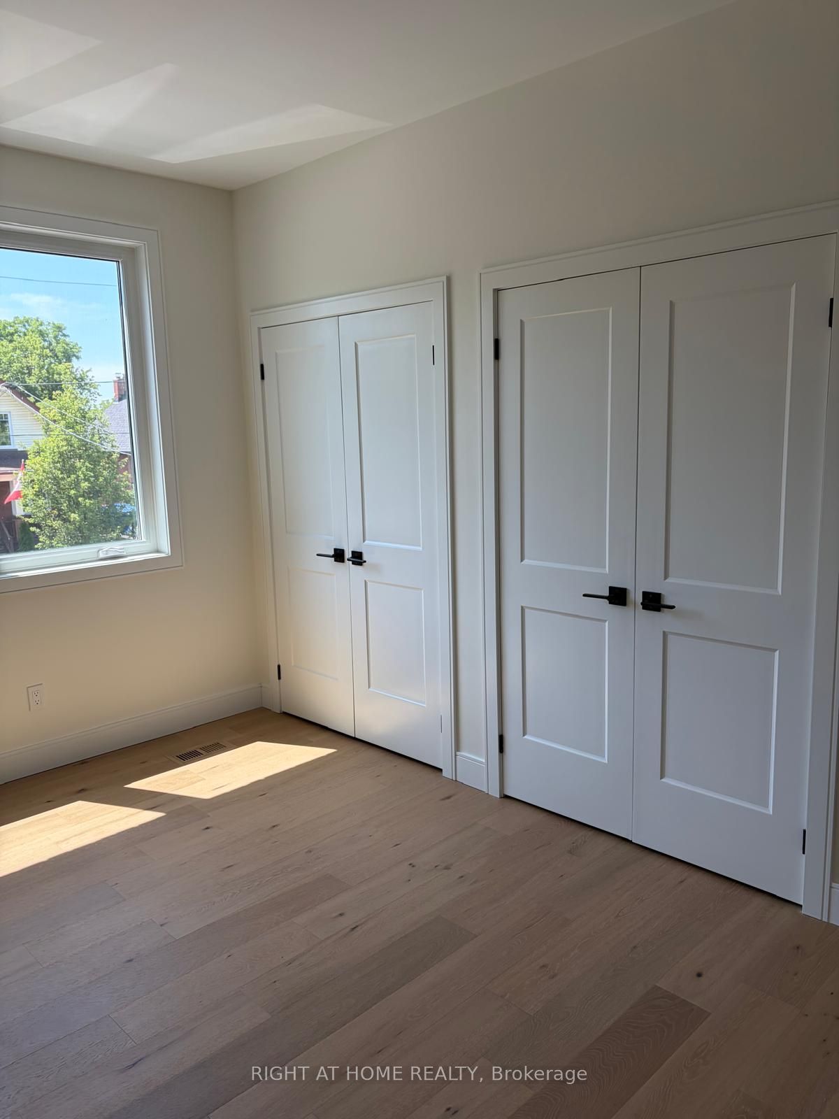 376 Mitchell Avenue Property Photo 19