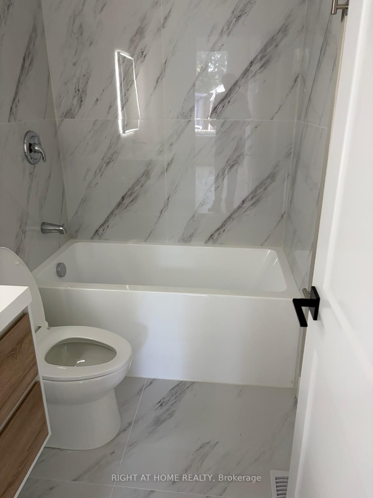 376 Mitchell Avenue Property Photo 20