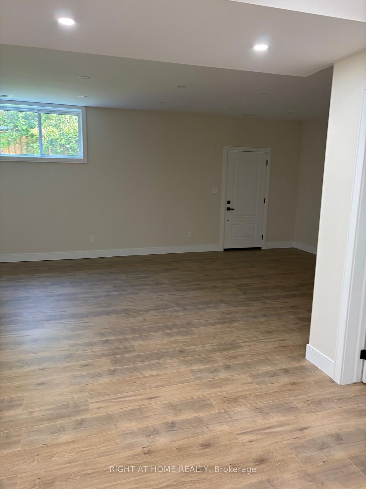 376 Mitchell Avenue Property Photo 22